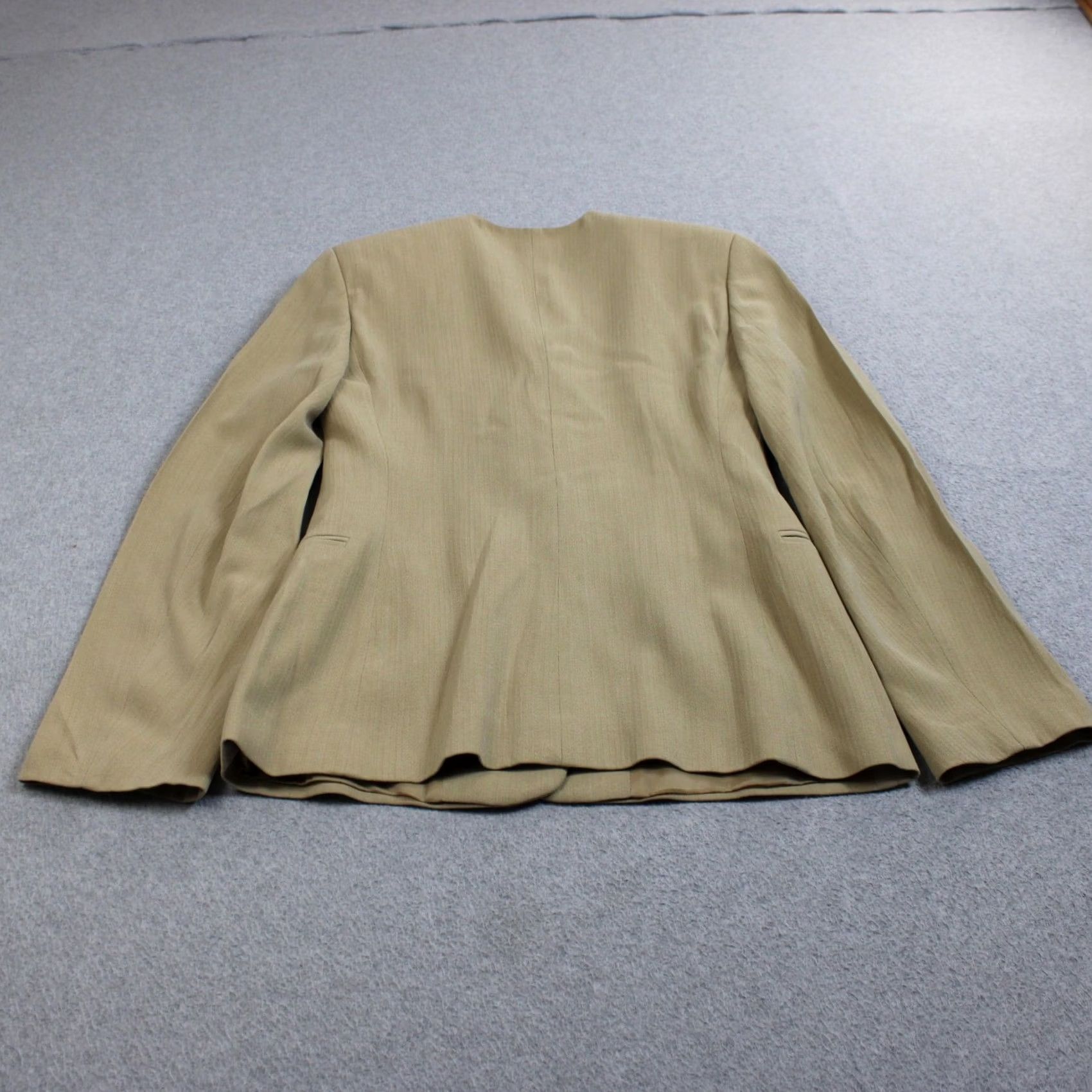Emporio Armani Emporio Armani Jacket Womens 42 Beige Vintag Blazer Women Wool Blend Italy Quiet Luxury Size M / US 6-8 / IT 42-44 - 2 Thumbnail