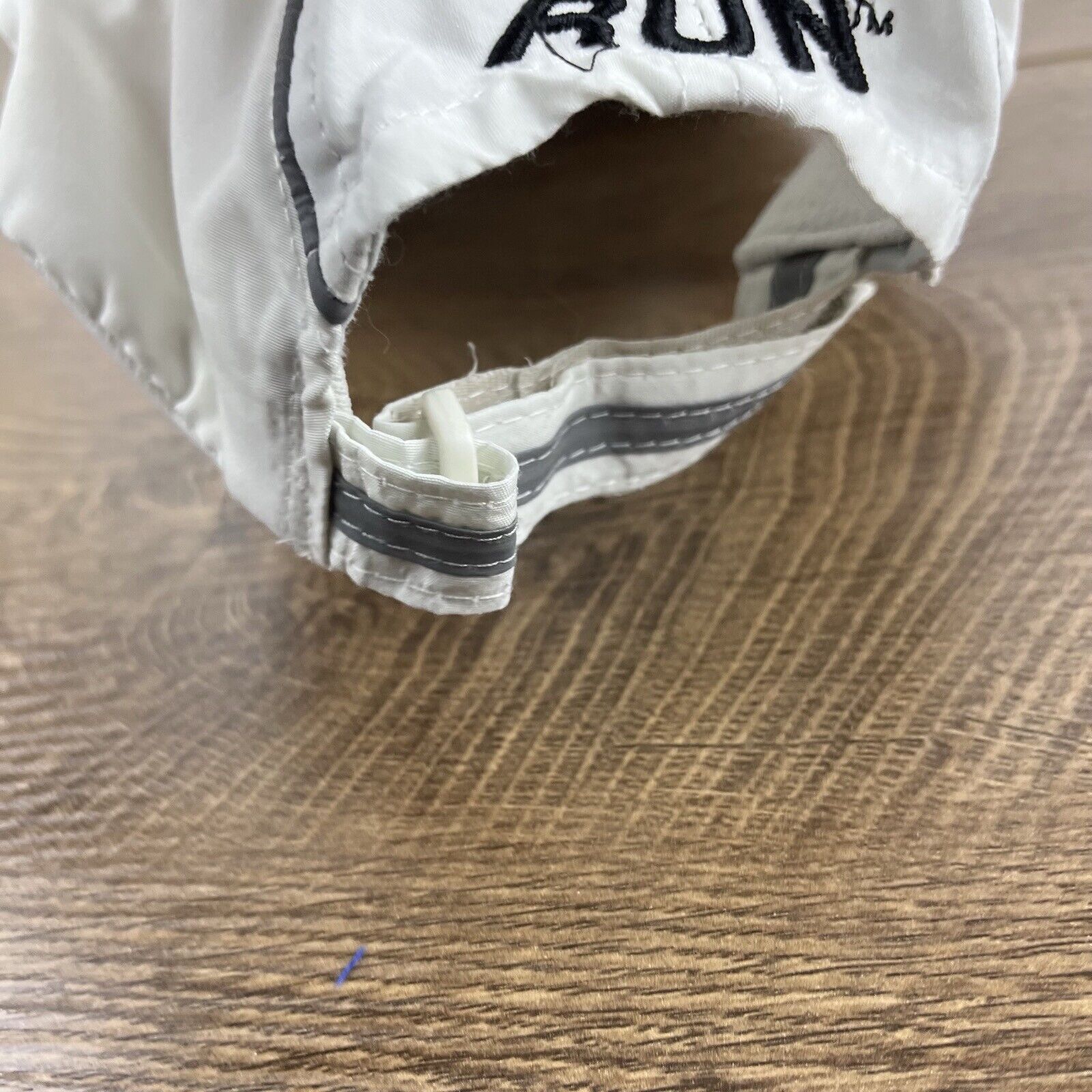 Other Run Hat Running Runners Hat White Cap Hat Adjustable Hat Whi Size ONE SIZE - 10 Thumbnail