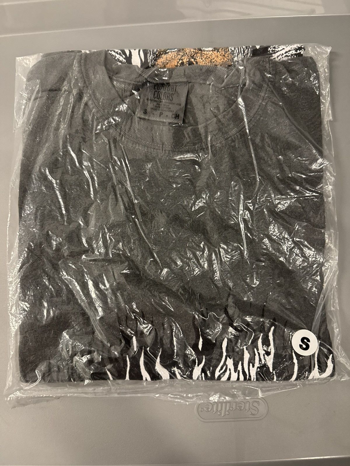 Worldwide Youth Worldwide Youth Kid Flames Tee Size US S / EU 44-46 / 1 - 1 Thumbnail