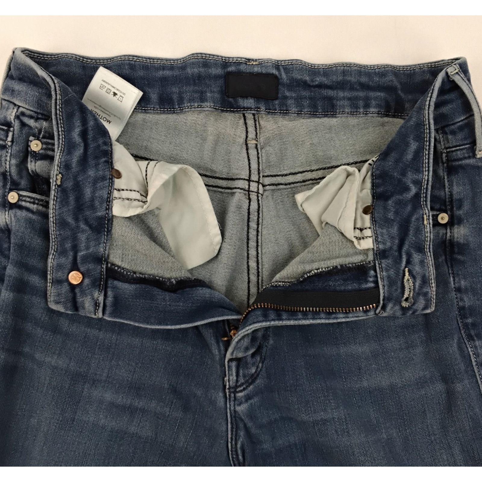 MOTHER Mother The Looker Ankle Fray Jeans Women's 28x26 Medium Wash Size 28" / US 6 / IT 42 - 6 Thumbnail