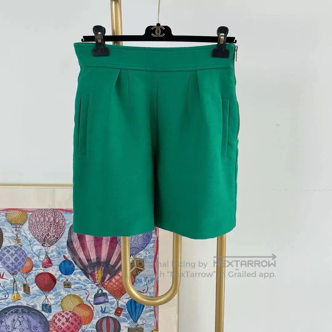 Louis Vuitton Louis Vuitton Green Shorts Size 40. Size 39" - 1 Thumbnail