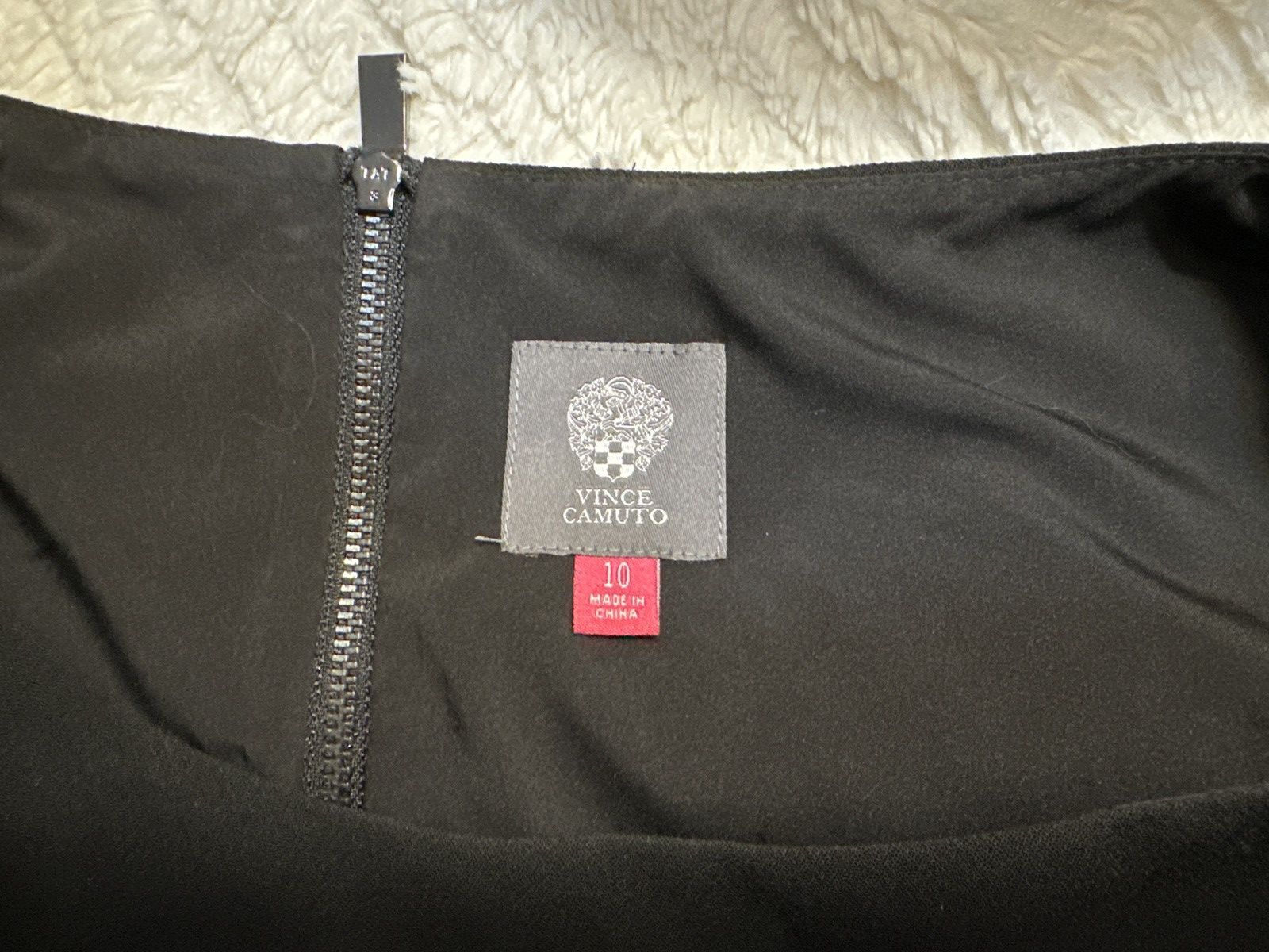 Vince Camuto Perfect little black dress Size L / US 10 / IT 46 - 3 Thumbnail