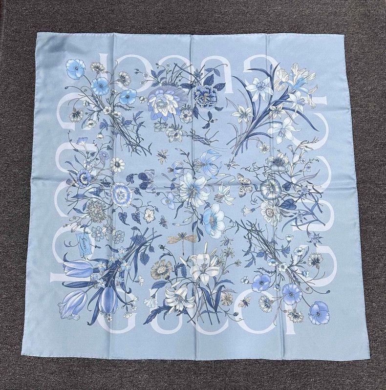 Gucci Gucci Mulberry silk scarf 2506-Nextarrow Size ONE SIZE - 1 Thumbnail