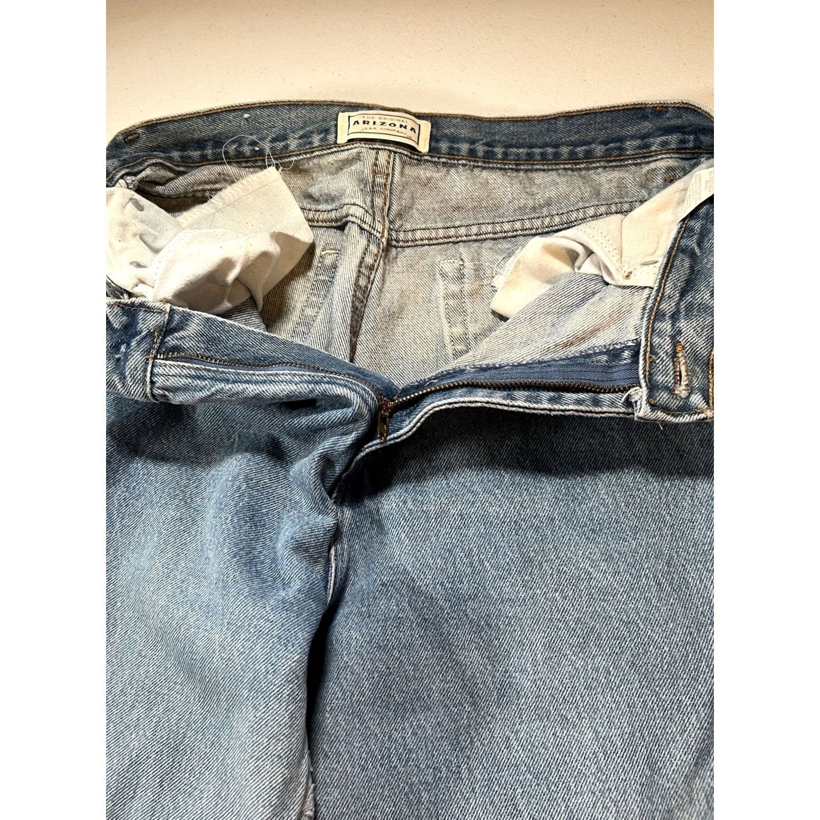 Vintage VINTAGE AriZona Jeans Women’s 13 Blue Light Wash High Rise Straight 5-Pocket Denim USA Womens Size 30" / US 8 / IT 44 - 4 Thumbnail