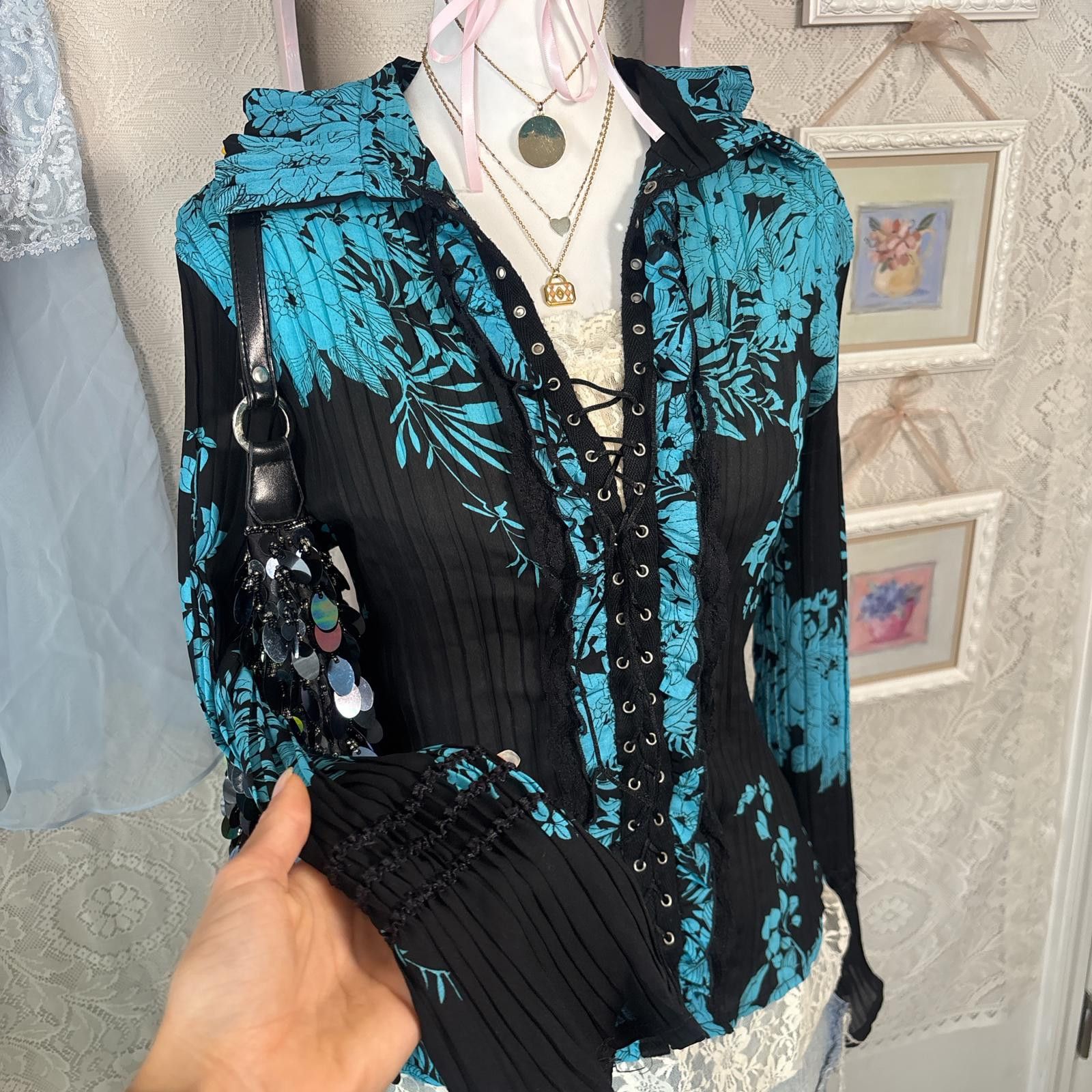 Other y2k lace grunge goth fairy corset lace up blouse Size M / US 6-8 / IT 42-44 - 4 Thumbnail