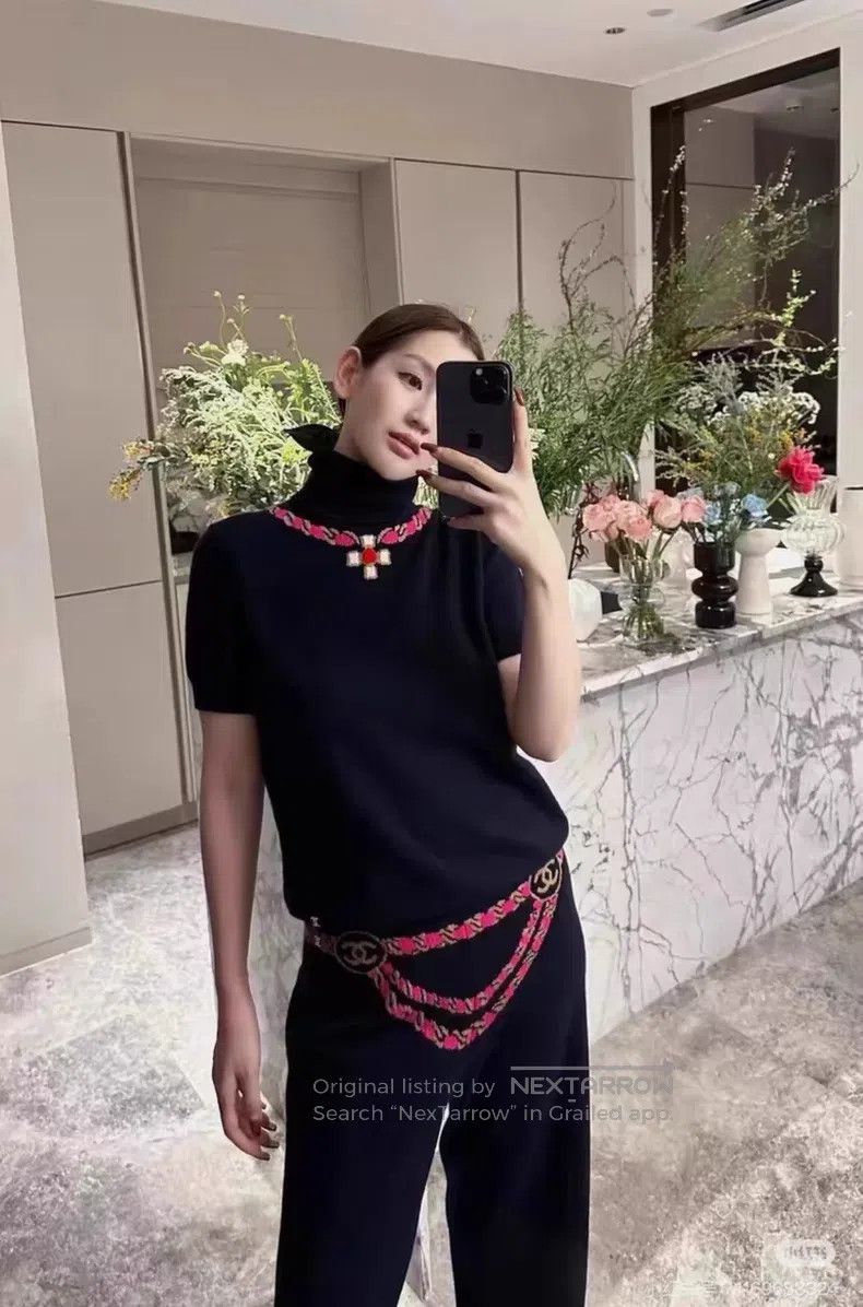Chanel Chanel 23N coco neige ski series sweater Size XS / US 0-2 / IT 36-38 - 8 Thumbnail