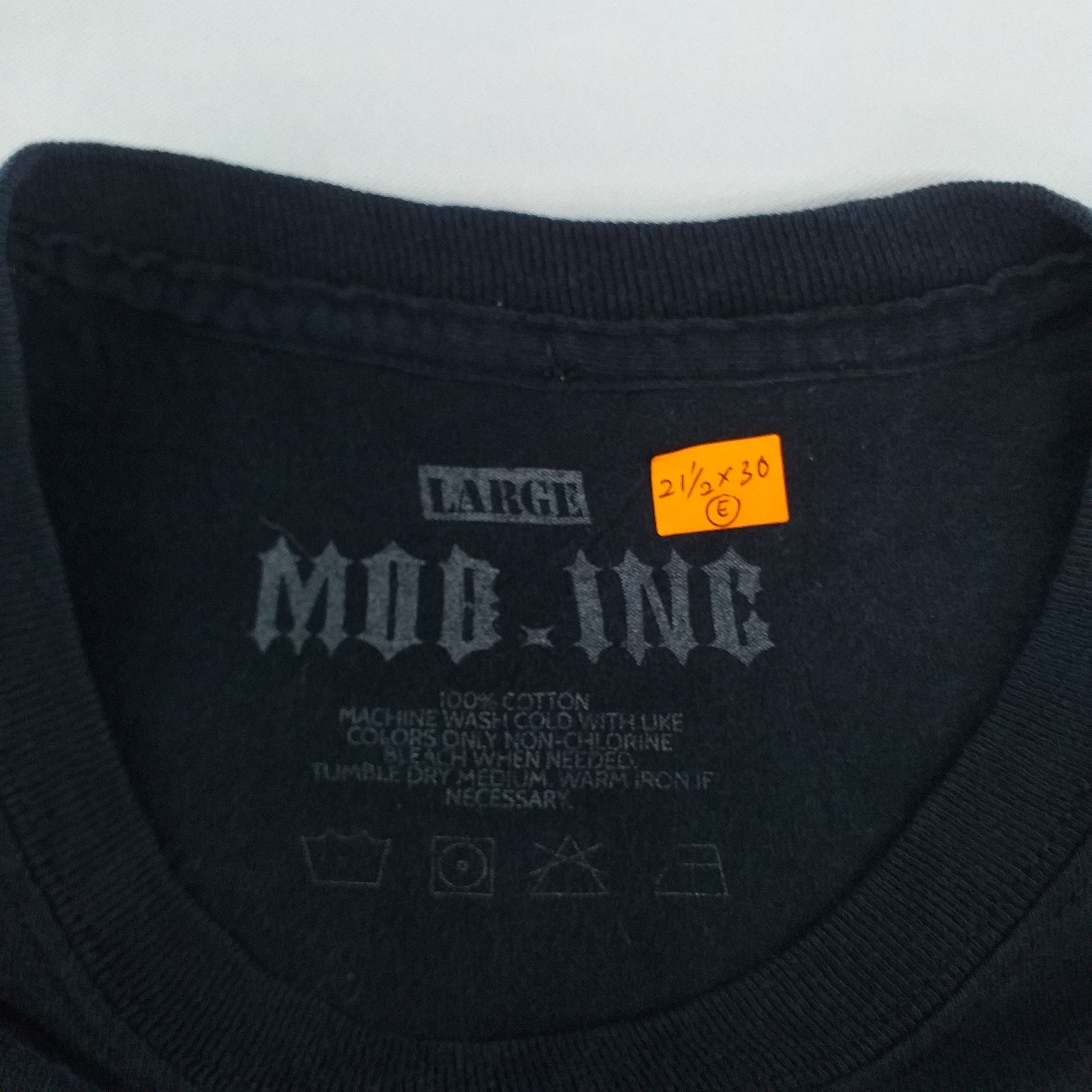 Rap Tees Vintage Mob Inc Sexy Lady T-shirt E023 Size US L / EU 52-54 / 3 - 4 Thumbnail