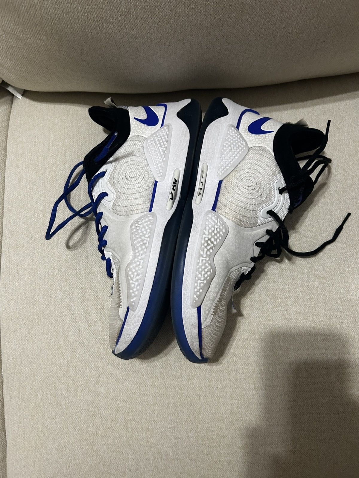 Nike Nike pg5 Ps5 edition Size US 10.5 / EU 43-44 - 2 Thumbnail