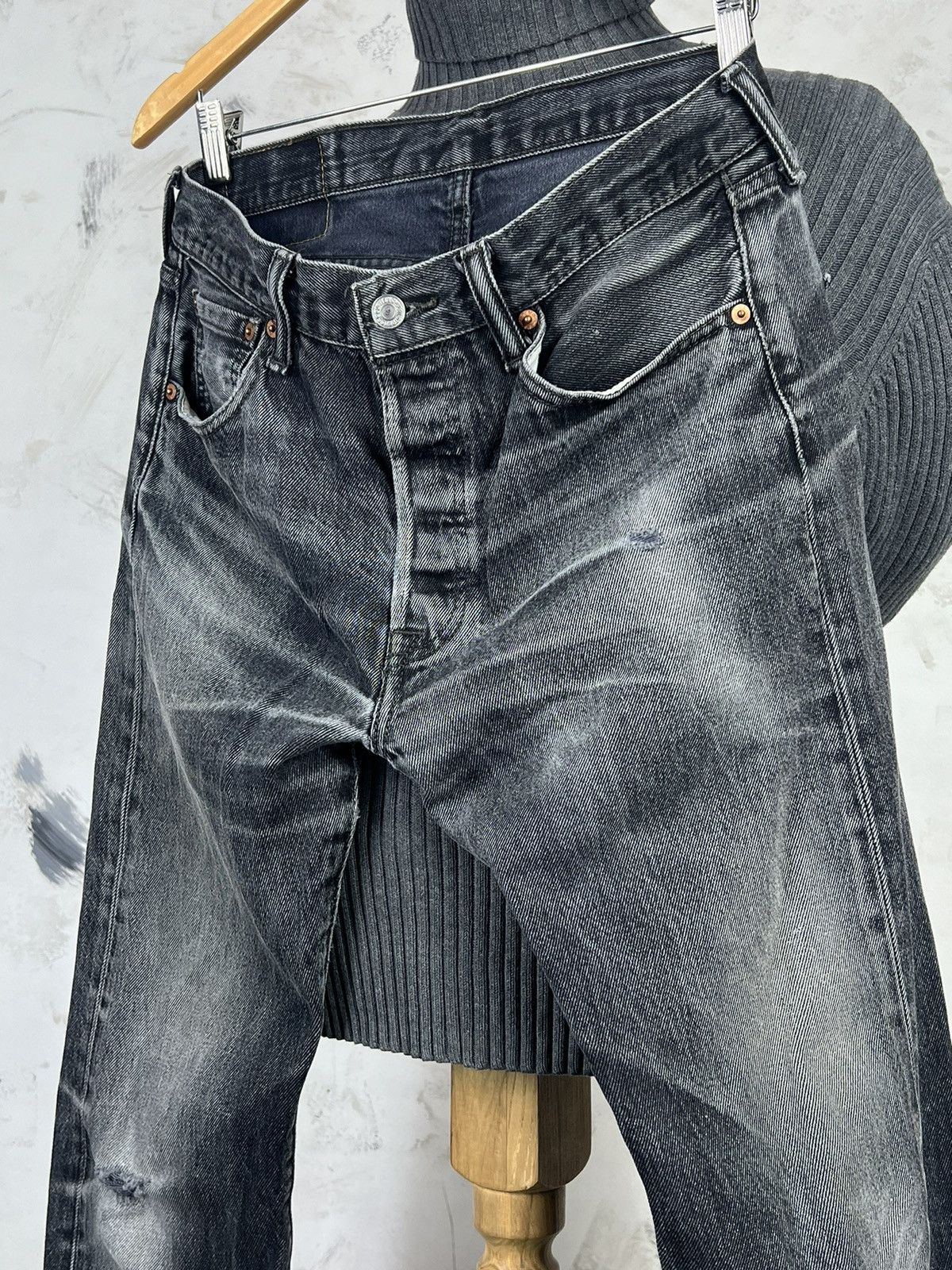 Levi's Vintage Levi’s 501 Jeans Size 32 - 30 Size US 32 / EU 48 - 5 Thumbnail