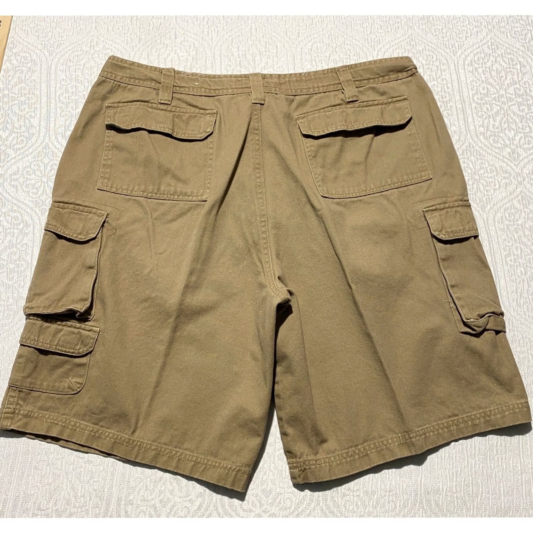Vintage Rugged Wear Cargo Shorts Mens 38 Khaki Tan Cotton Multi Pocket Relaxed Fit Size US 38 / EU 54 - 4 Thumbnail