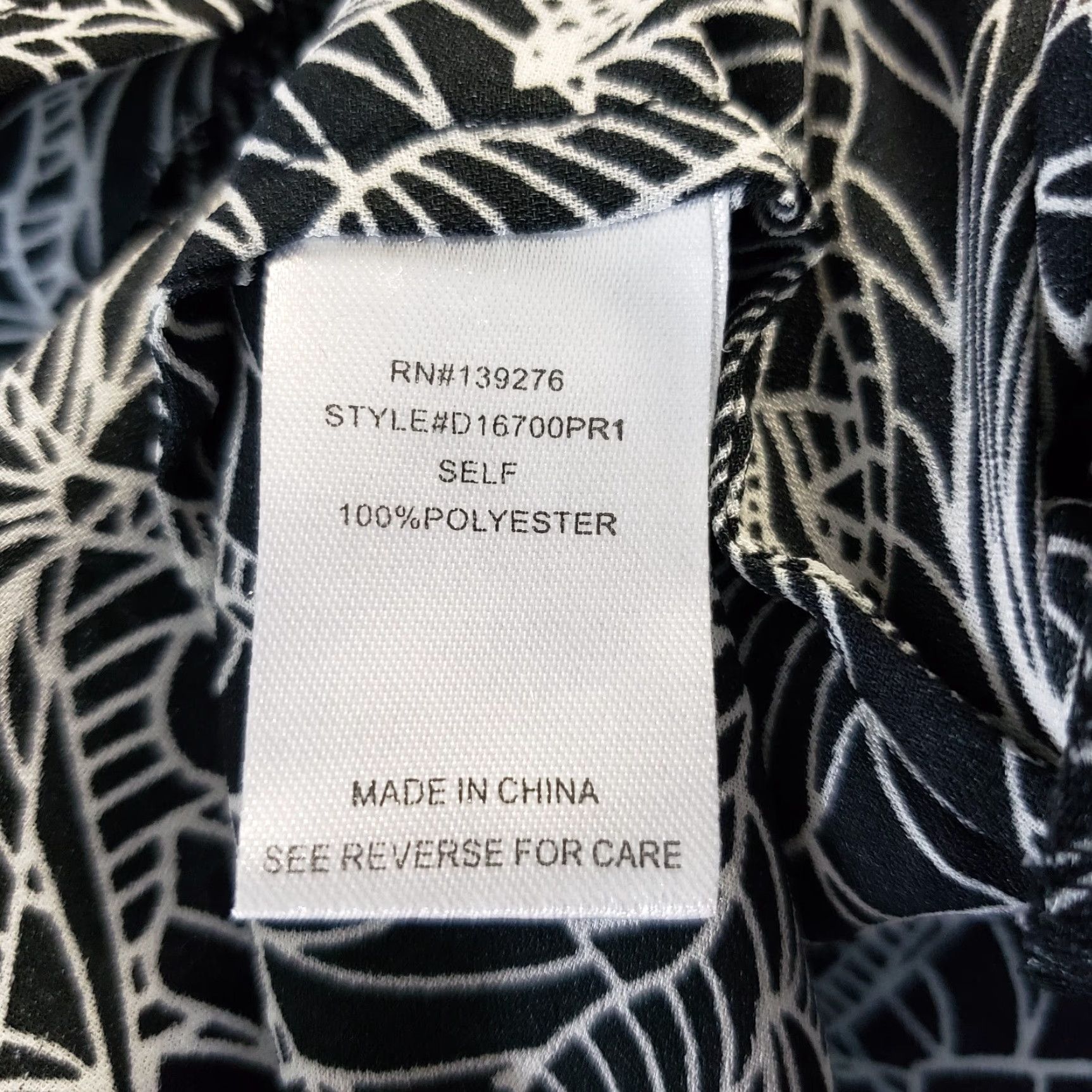 Vintage Daniel Rainn Womens Blouse Large Black White Floral Scoop Neck Back Size L / US 10 / IT 46 - 6 Thumbnail