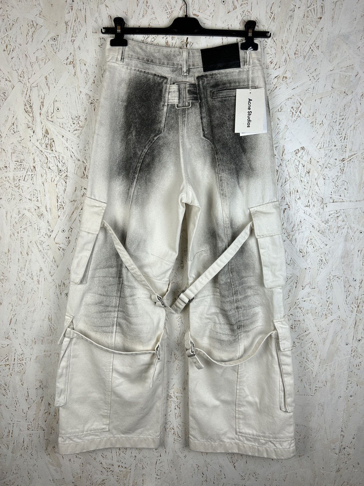 Acne Studios NWT Acne Studios Cargo Jeans White Wide 36 FN-WN-TROU001179 Size 25" / US 0 / IT 36 - 8 Thumbnail