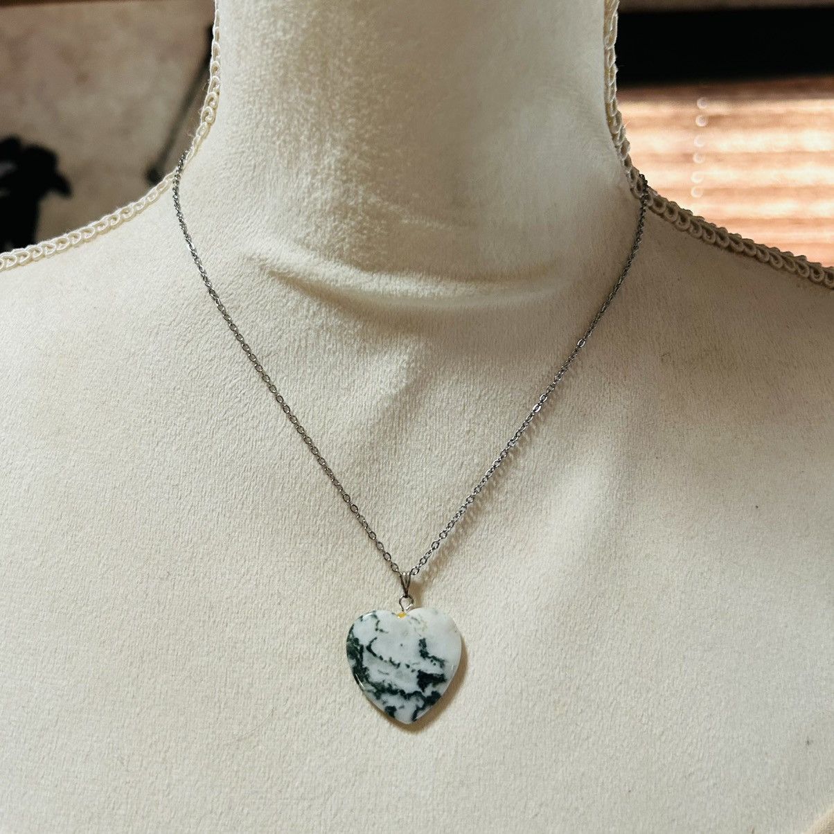 Handmade Handcrafted tree agate stone heart pendant on chain necklace Size ONE SIZE - 2 Thumbnail