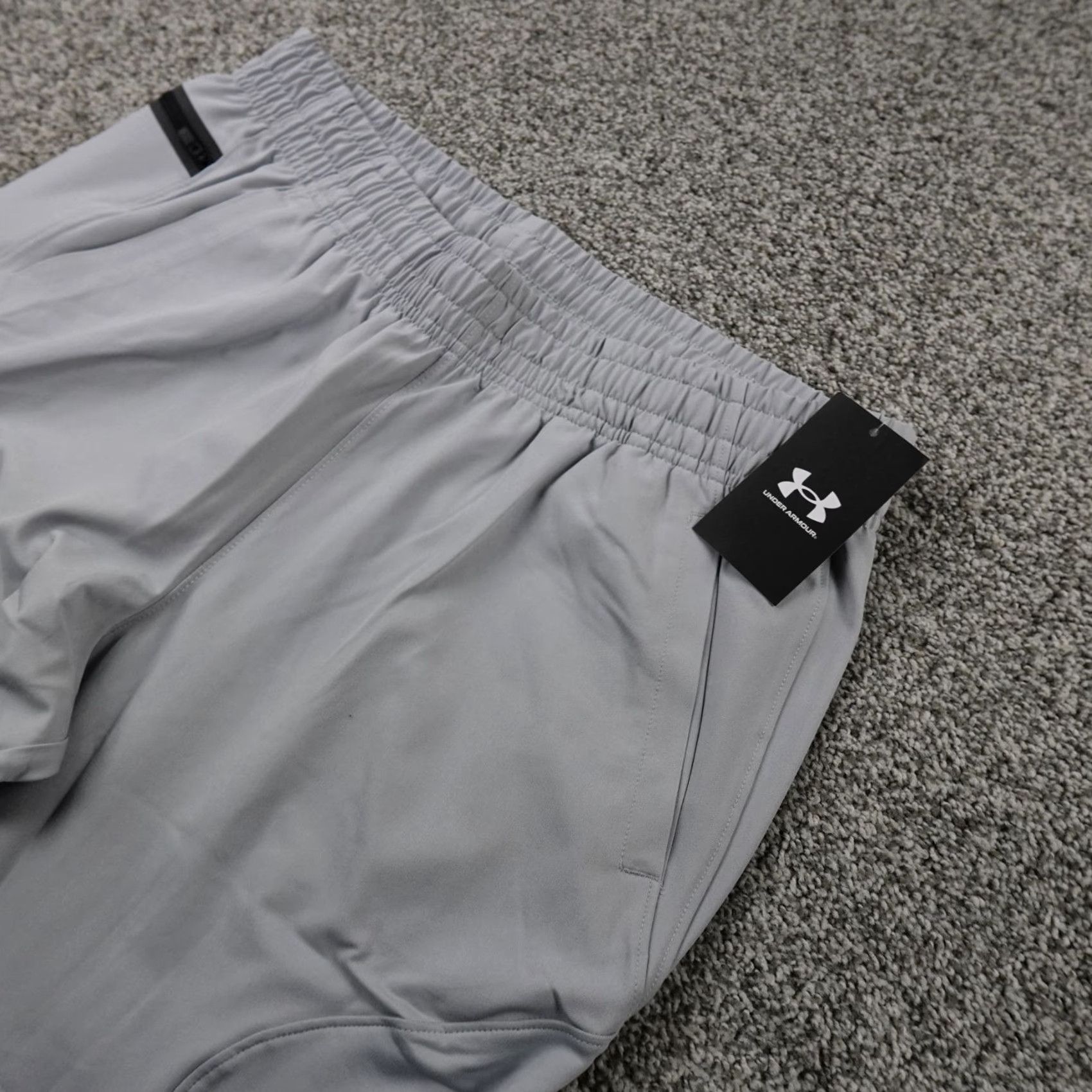Under Armour Under Armour Pants Womens L Gray Performance Drawstring Joggers Sweatpants Size 36" / US 14 / IT 50 - 2 Thumbnail
