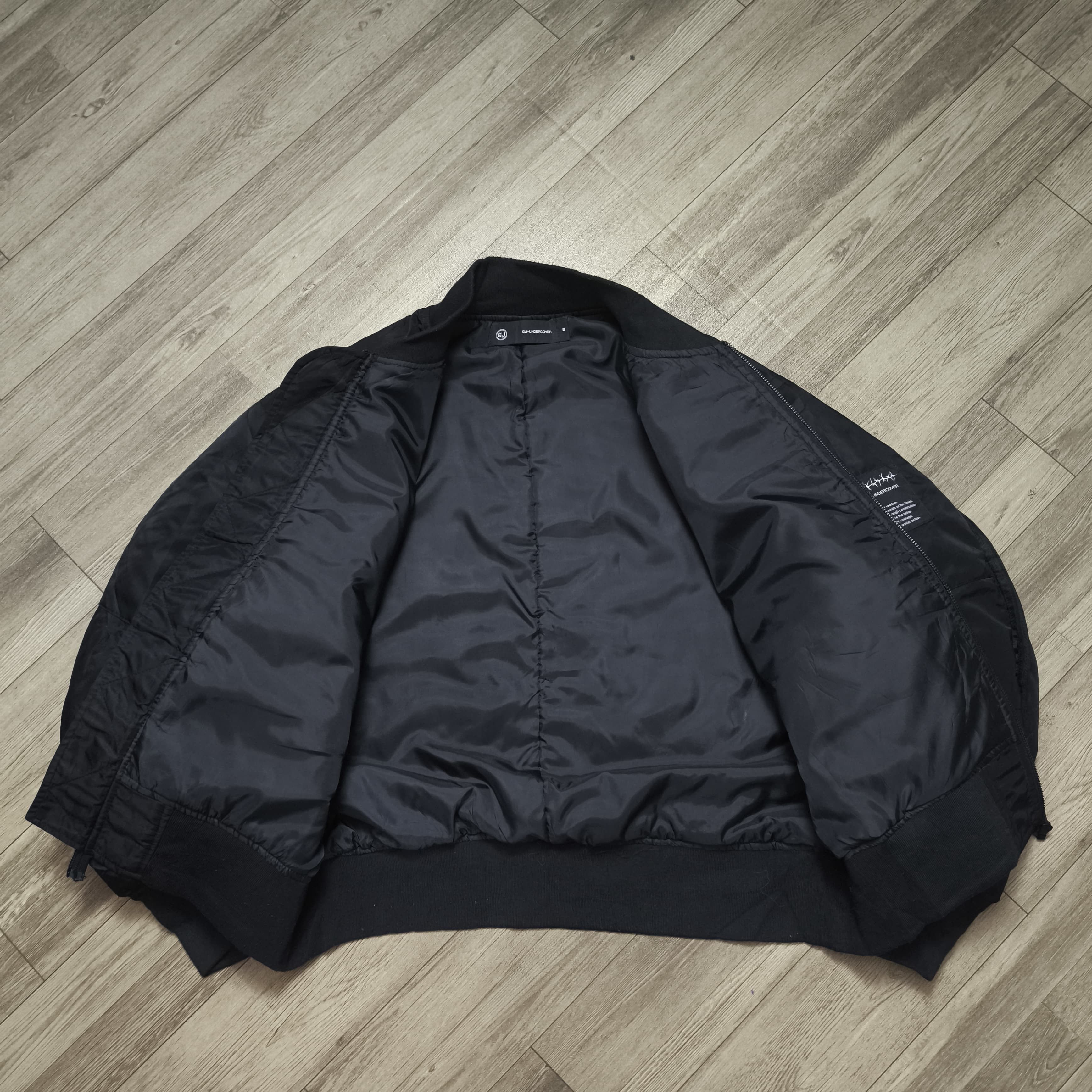 GU × Undercover Undercover GU Freedom Noise MA-1 Bomber Jacket Size US M / EU 48-50 / 2 - 13 Thumbnail