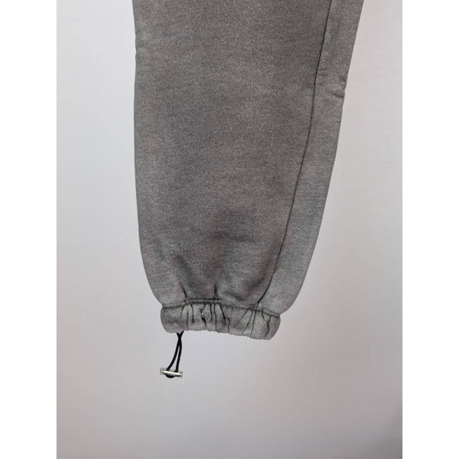 Amiri o1rshd1 Aged Puff Logo Sweatpants in Grey Size US 30 / EU 46 - 9 Thumbnail
