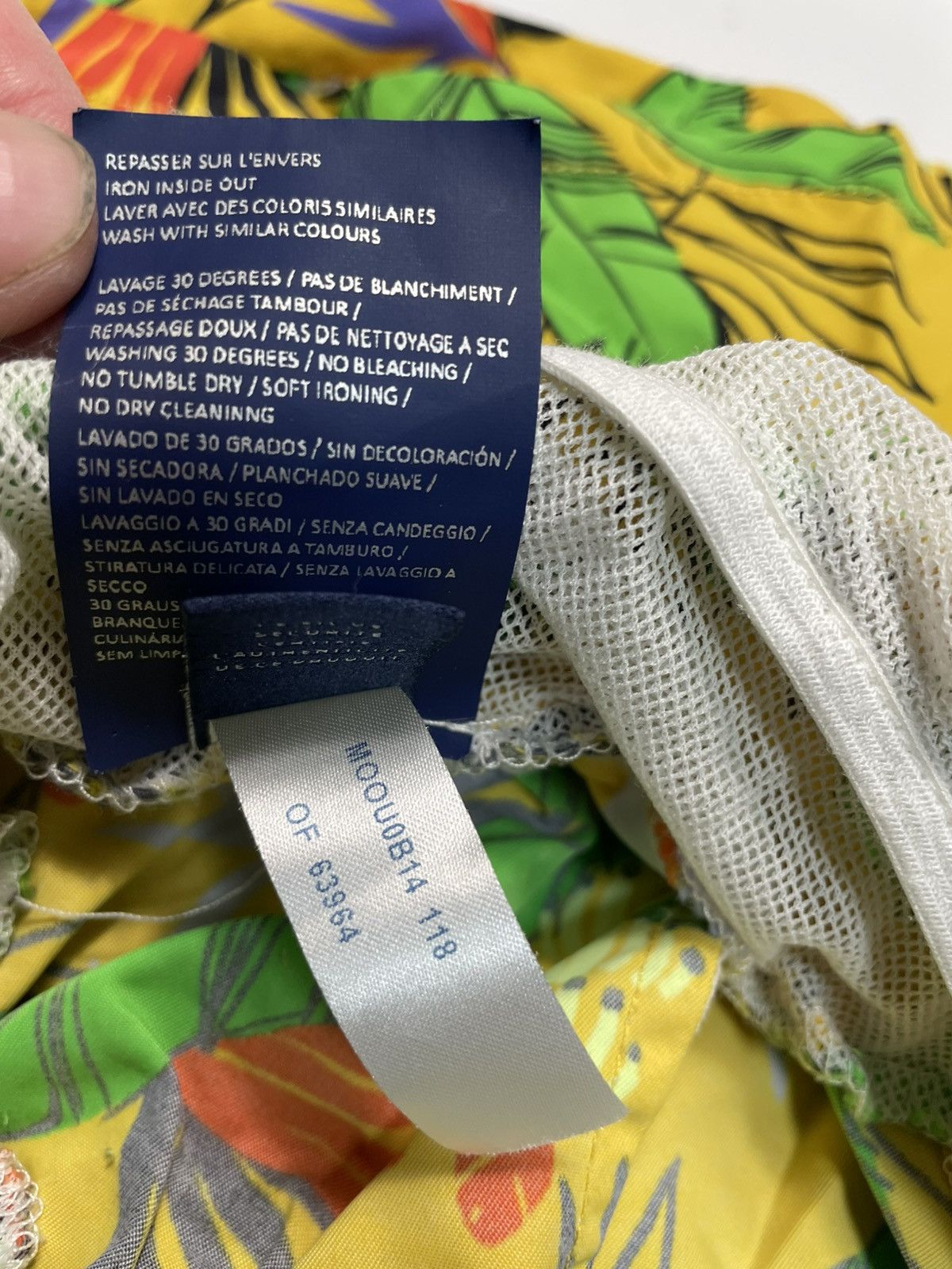 Vilebrequin Vilebrequin Yellow Tropical Floral Print Swim Trunks Size M Size US 32 / EU 48 - 6 Thumbnail
