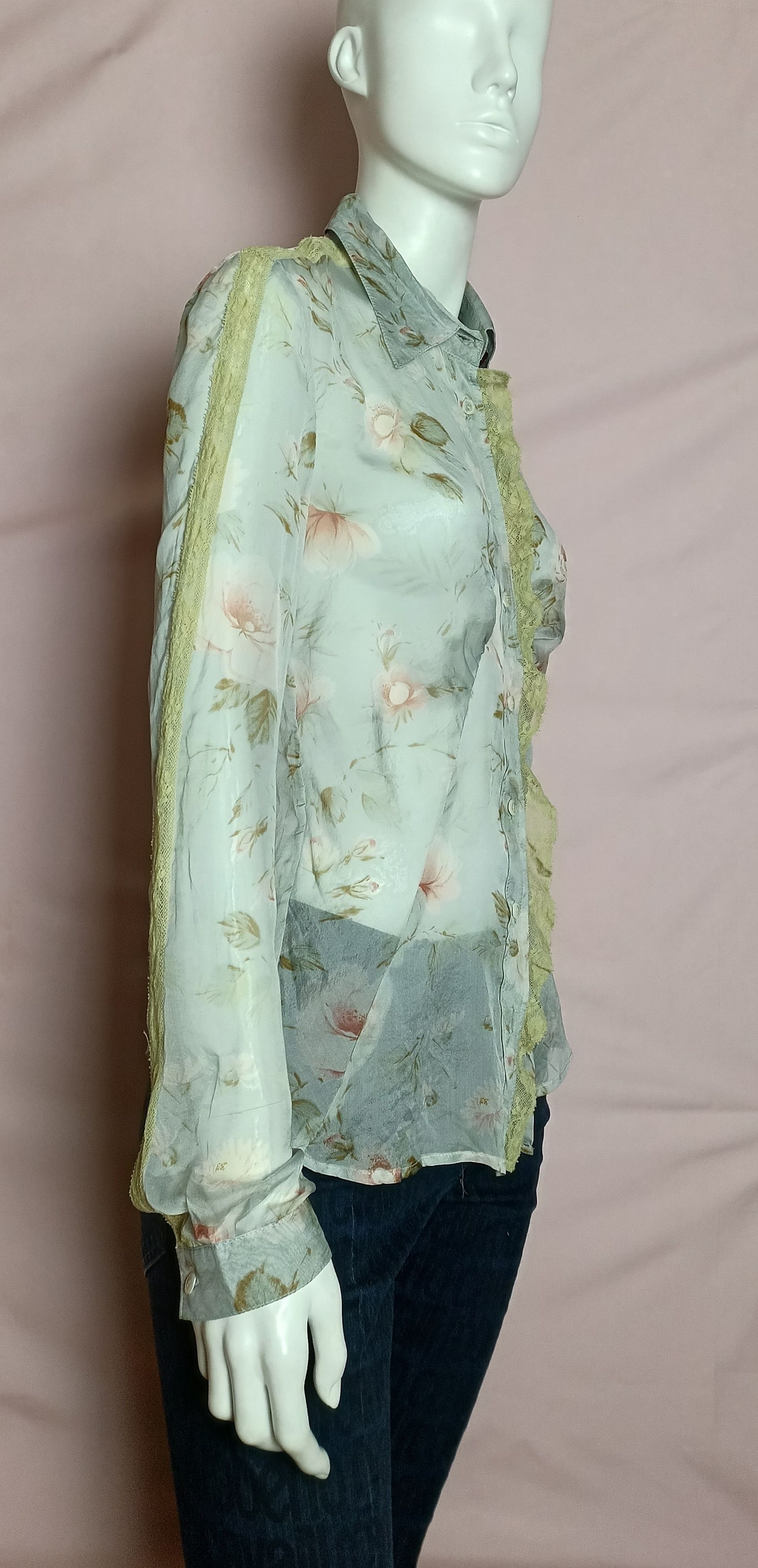 Dolce & Gabbana Dolce & Gabbana Silk Floral Print Mesh Detail Size M / US 6-8 / IT 42-44 - 2 Thumbnail