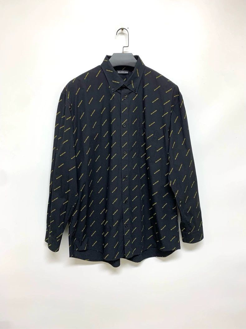 Balenciaga Balenciaga Black bullet screen full of Logo long-sleeved sh Size US XXS / EU 40 - 1 Thumbnail