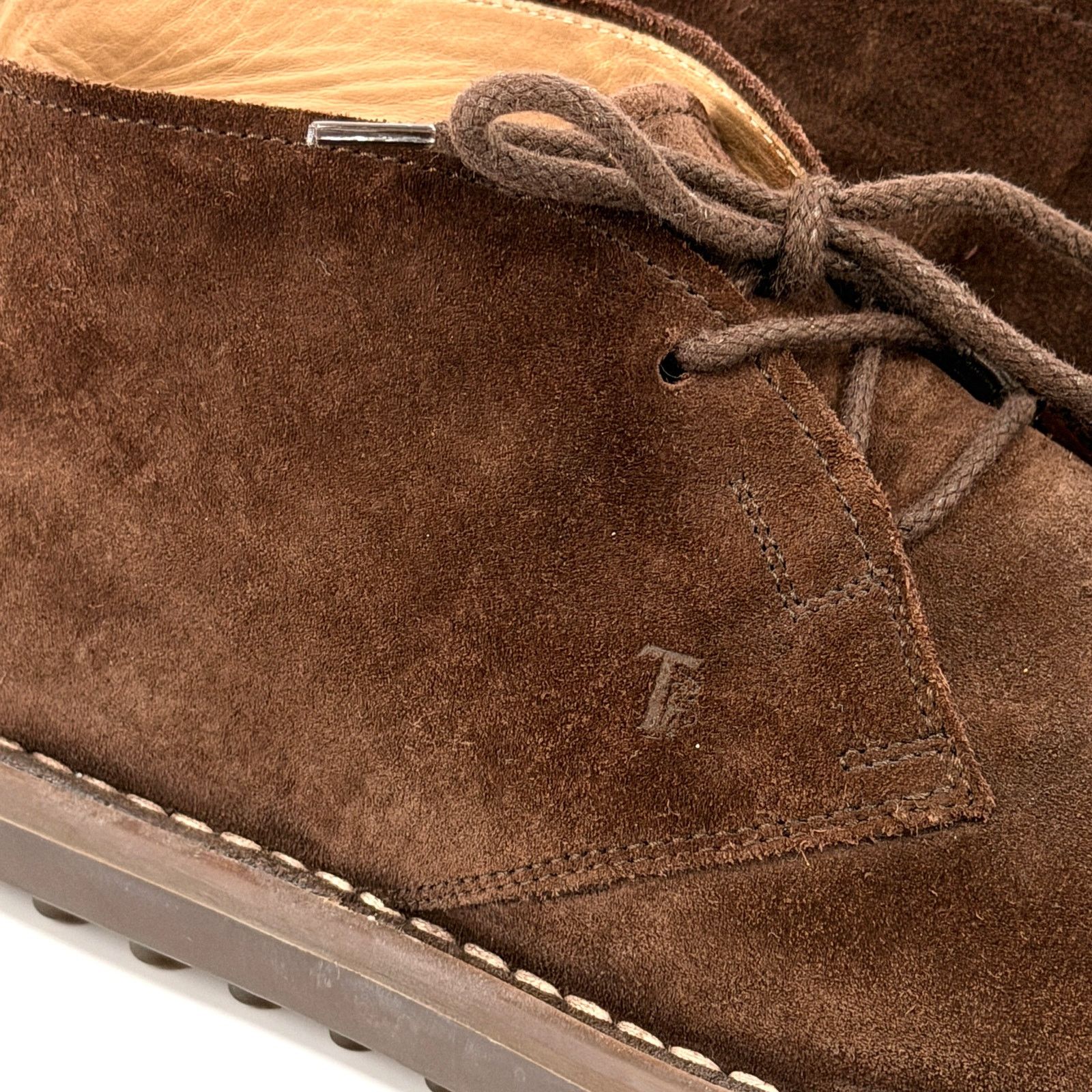 Tod's Tod’s Brown Suede Gommino Pebble Sole Chukka Desert Boots Size US 7 / EU 40 - 2 Thumbnail