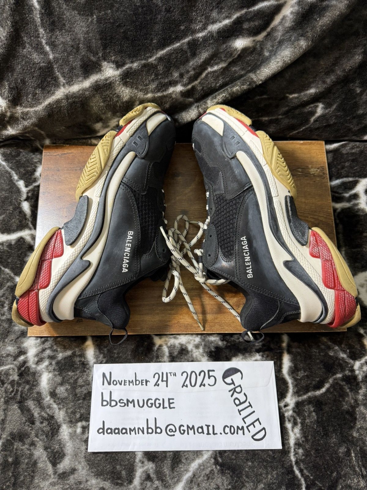 Balenciaga Balenciaga Triple S size44 first release Size US 11 / EU 44 - 5 Thumbnail