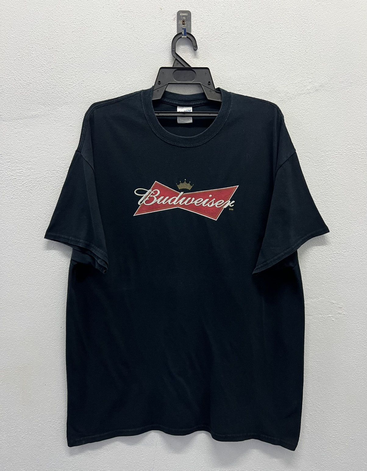 VINTAGE GILDAN BUDWEISER SHIRT