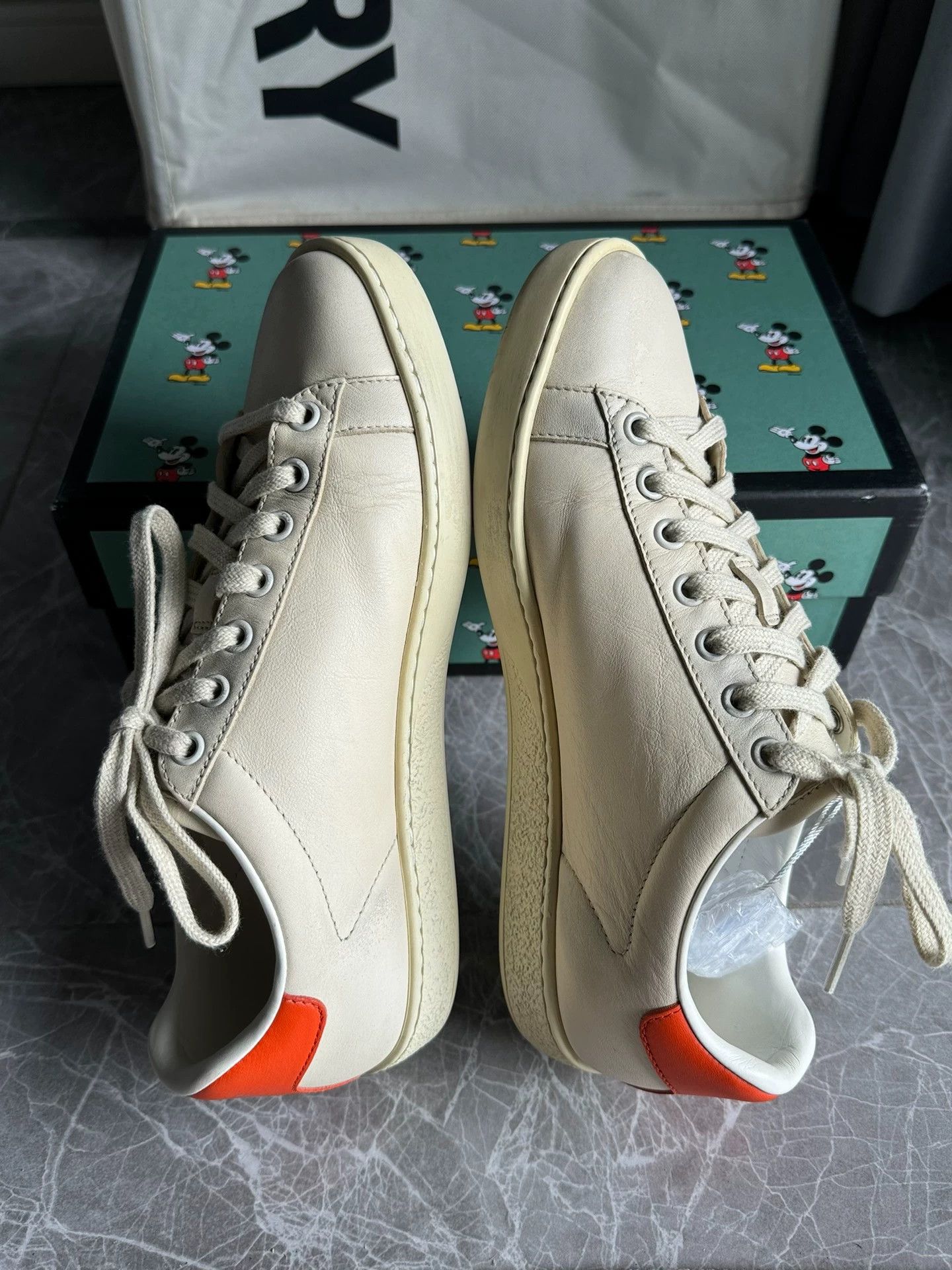 Gucci Gucci Ace Disney Mickey Distressed Cream 37 Size US 6.5 / IT 36.5 - 7 Thumbnail