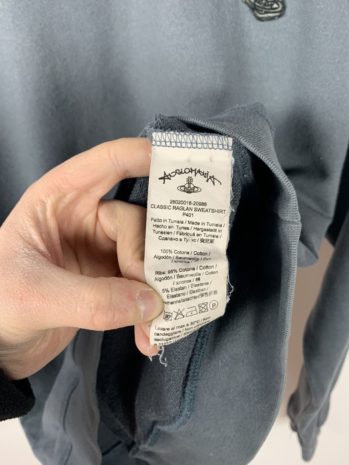 Vivienne Westwood Vintage Vivienne Westwood Anglomania Sweatshirt Raglan Y2K Size US S / EU 44-46 / 1 - 6 Thumbnail