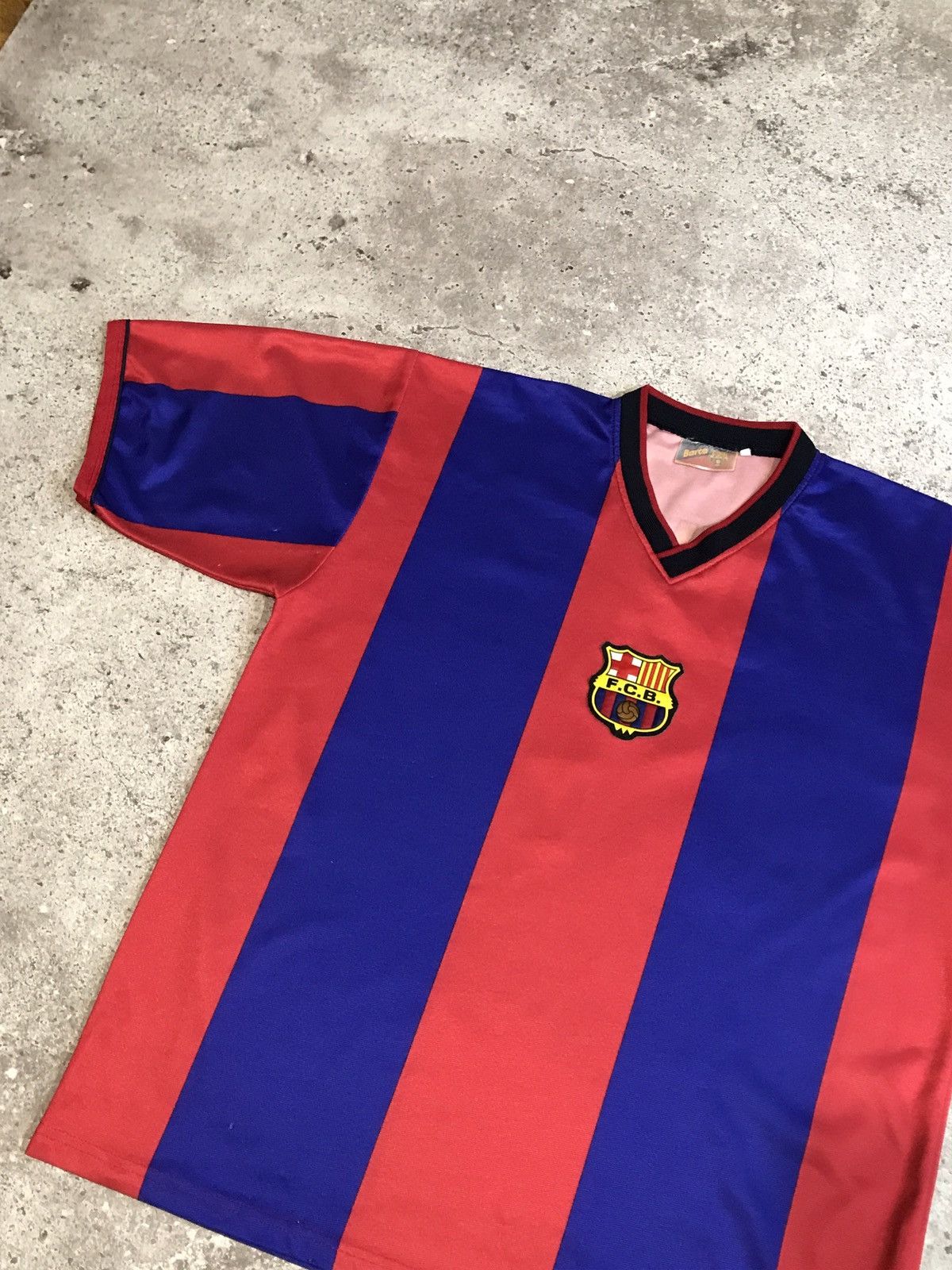 Vintage VINTAGE 90S T-SHIRT BARCELONA CENTRER LOGO “KLUIVERT” Size US L / EU 52-54 / 3 - 3 Thumbnail