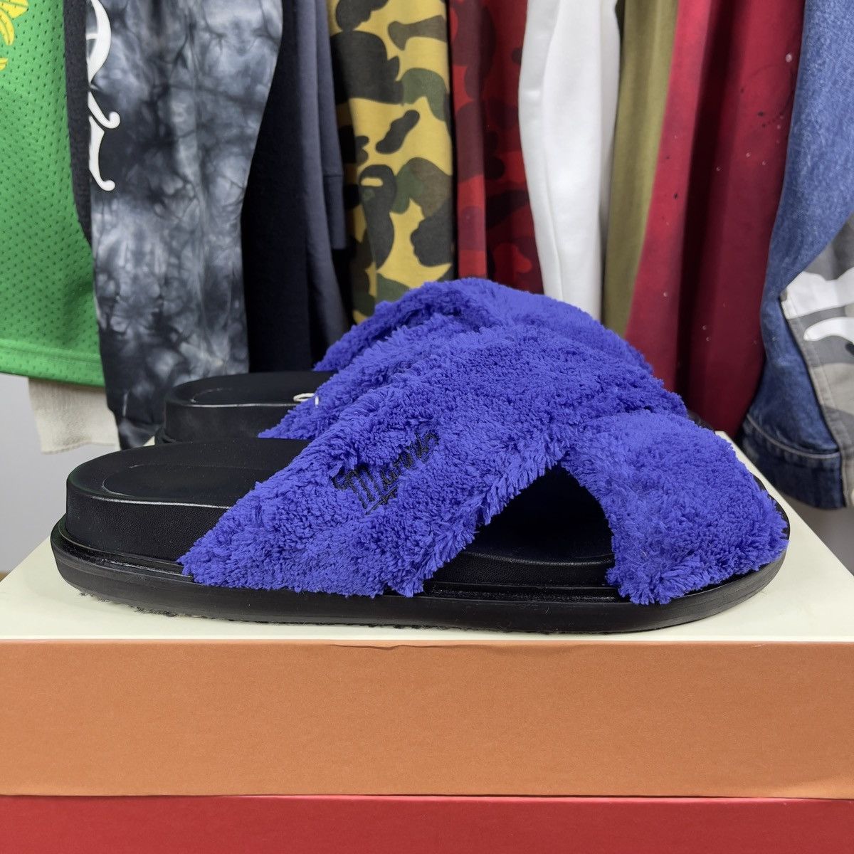 Marni Fluffy Navy Slides