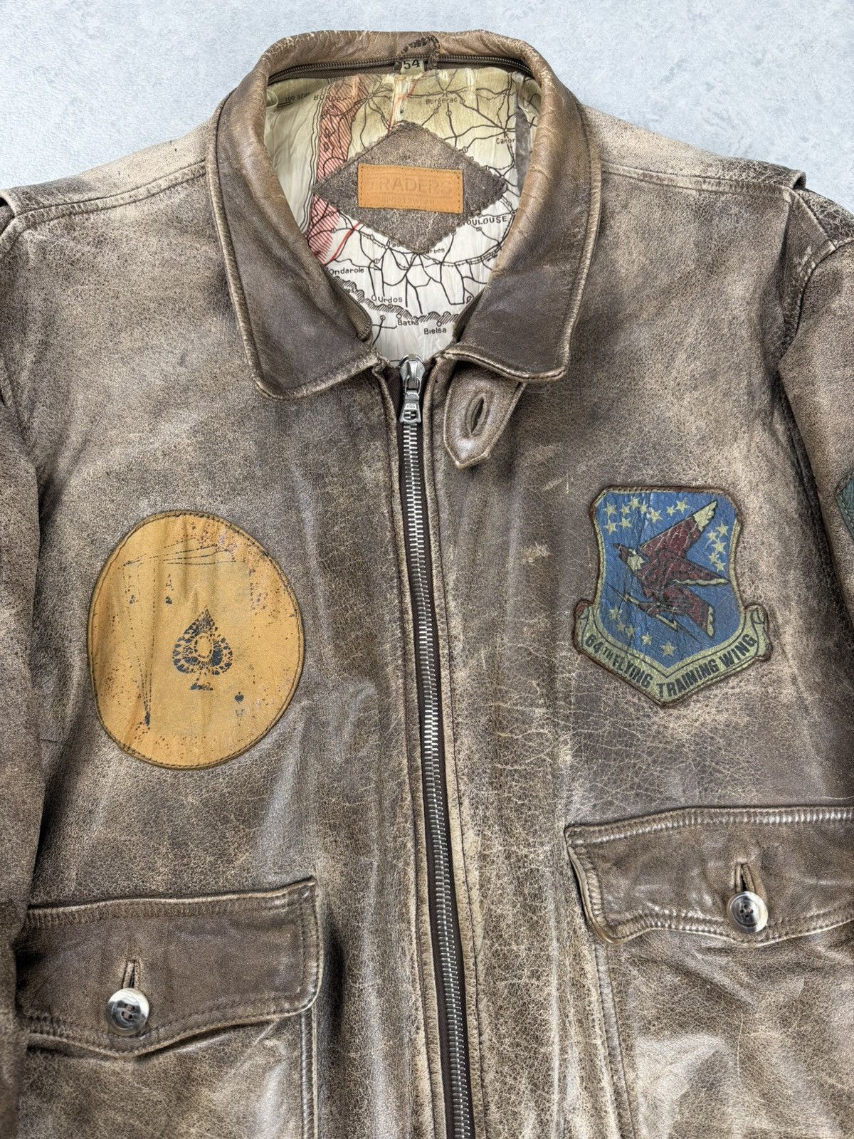 Vintage Vintage Traders A-2 Distressed Leather Flight Jacket Size 54 Size US L / EU 52-54 / 3 - 4 Thumbnail
