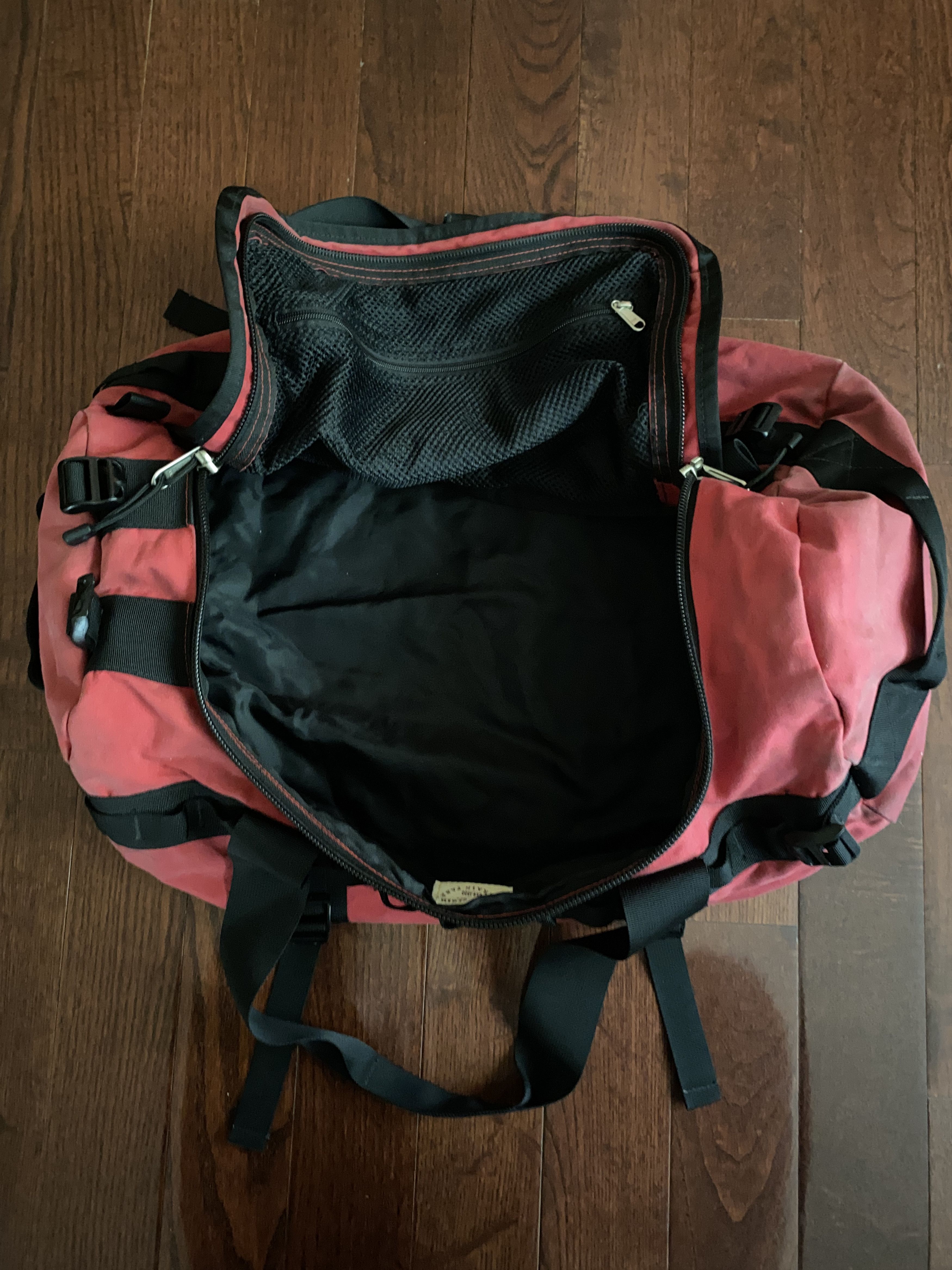 Supreme × The North Face Waxed Cotton Base Camp Duffle FW10 Size ONE SIZE - 3 Thumbnail
