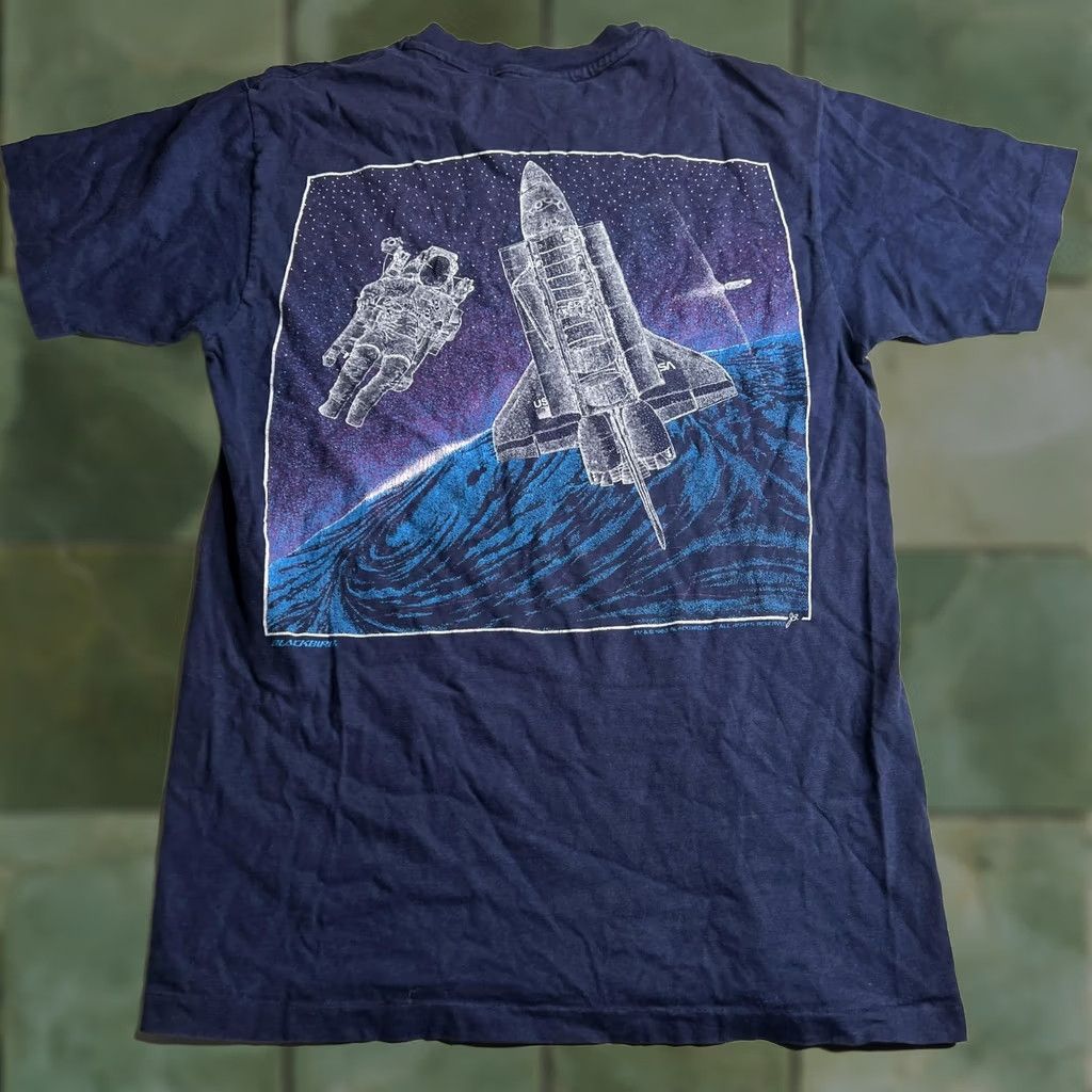 Hanes VINTAGE NASA Johnson Space Center Shirt Mens Medium Blue Hanes Beefy-T 80s Space Shuttle 1983 Graphics Size US M / EU 48-50 / 2 - 1 Thumbnail