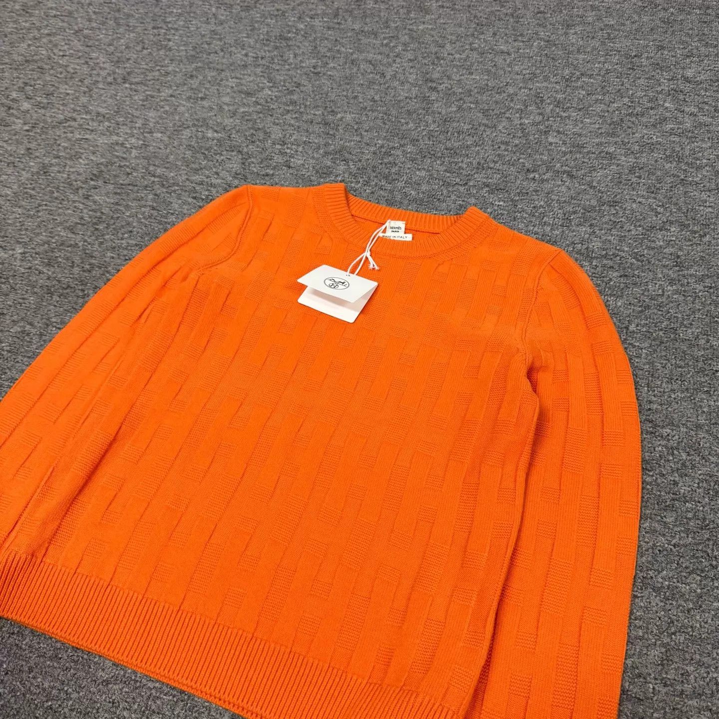 Hermes Hermes Orange H Jacquard Crew Neck 100% Wool Knit Sweater Size XS / US 0-2 / IT 36-38 - 3 Thumbnail