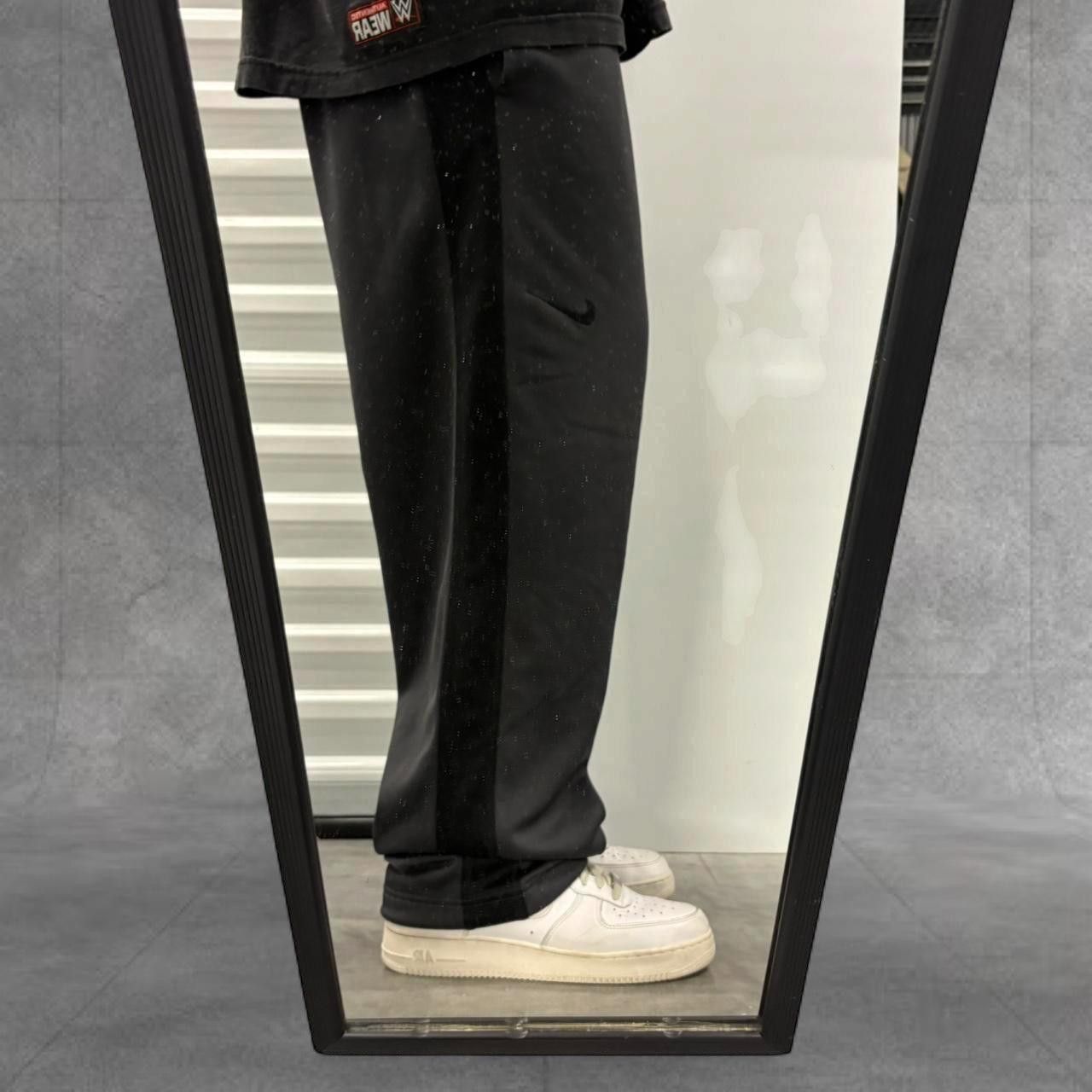 Nike Crazy Vintage Y2K/2000s Baggy Nike Black Striped Swoosh SweatPants! Size US 30 / EU 46 - 1 Thumbnail