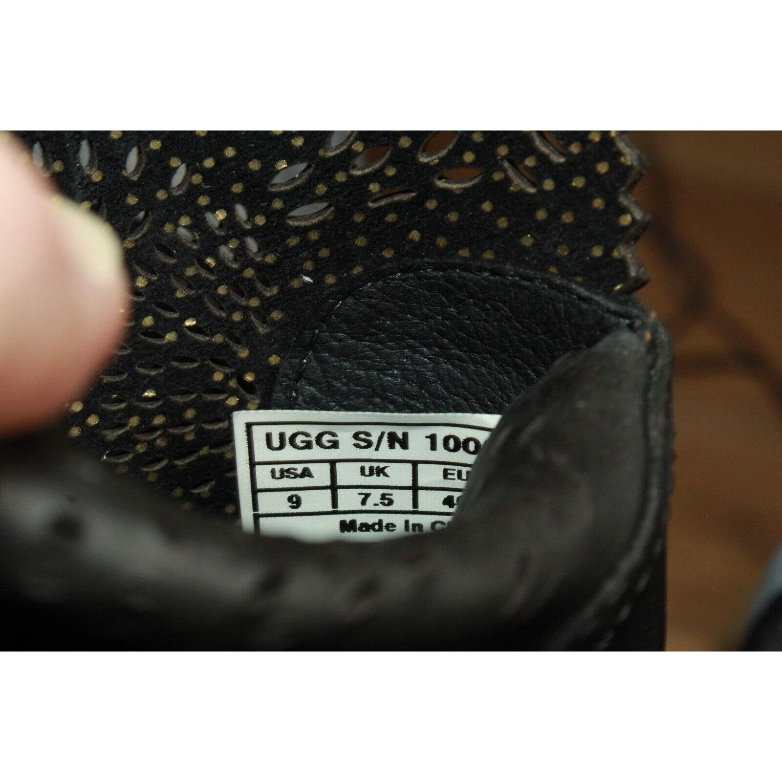 Leather × Ugg UGG Thames Seaweed Perforated Block Heel Booties Size US 9 / IT 39 - 8 Thumbnail