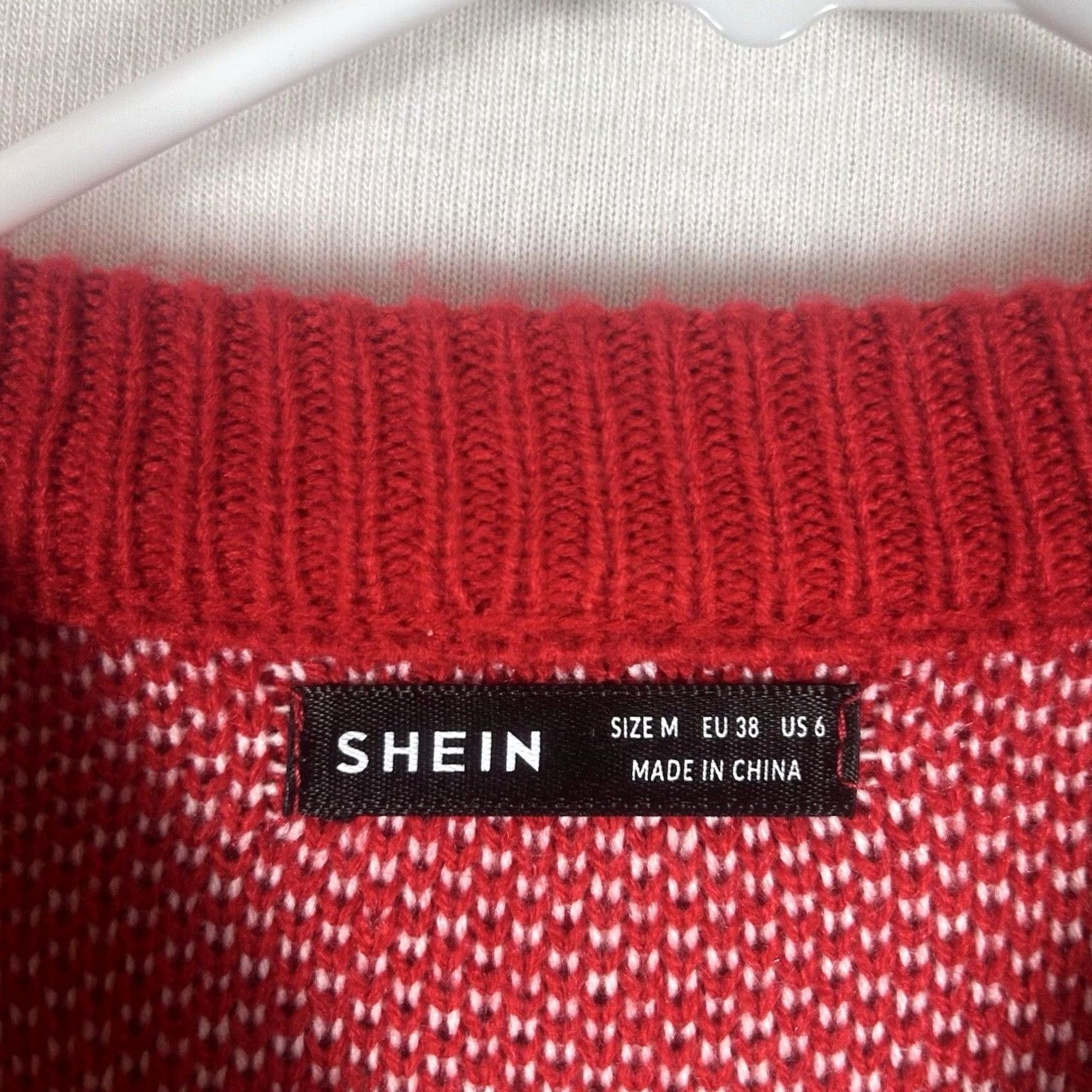 Shein Ugly Christmas Sweater Womens Medium Red Holiday Spirit Snowflakes Long Sleeve Size M / US 6-8 / IT 42-44 - 4 Thumbnail