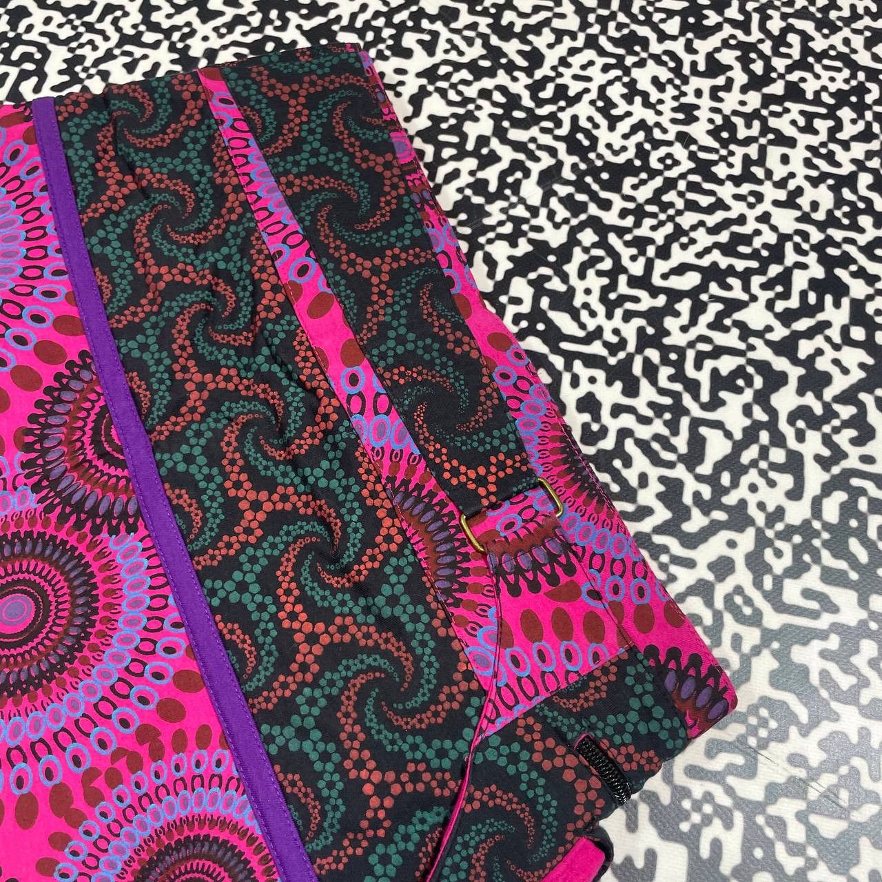 Japanese Brand Vintage Y2K Japanese Retro Hippie Sexy Style Mini Skirt Size 28" / US 6 / IT 42 - 13 Thumbnail