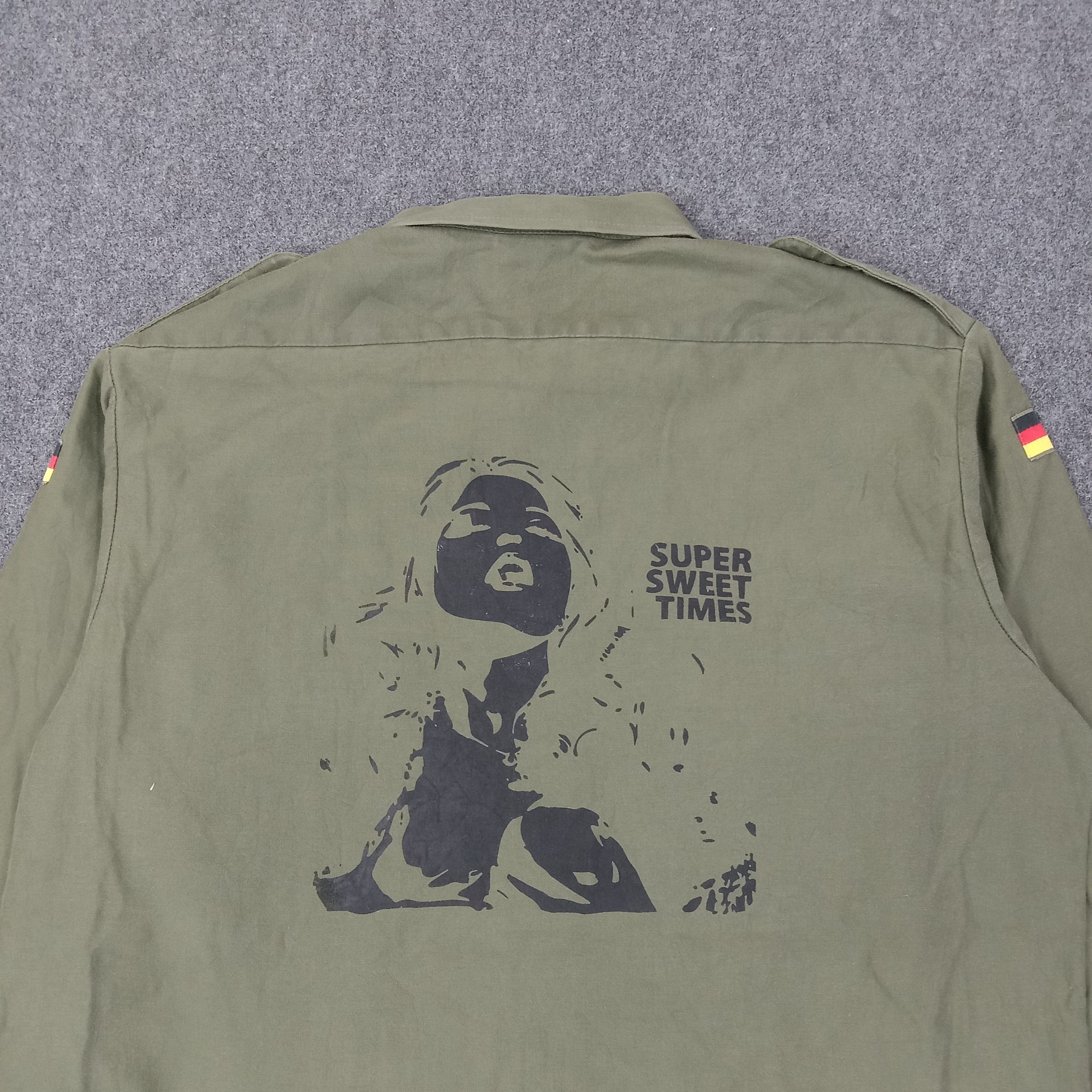 Vintage Germany Army Super Sweet Times Custom Shirt C223N55 Size US XL / EU 56 / 4 - 2 Thumbnail