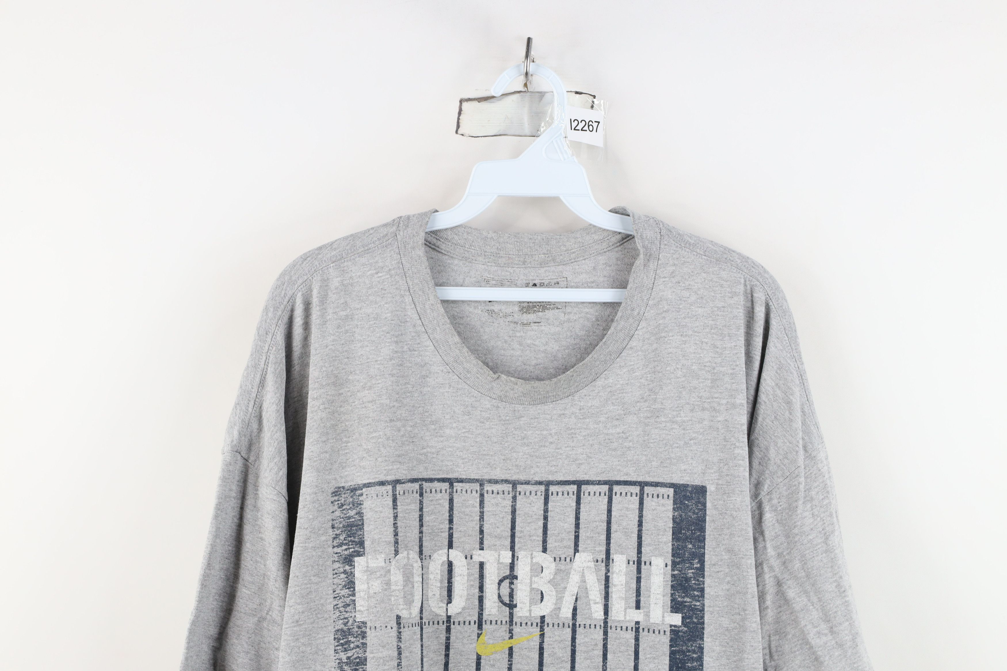 Nike Vintage Y2K Nike Scott Center Swoosh Football T-Shirt Gray Size US XXL / EU 58 / 5 - 2 Thumbnail
