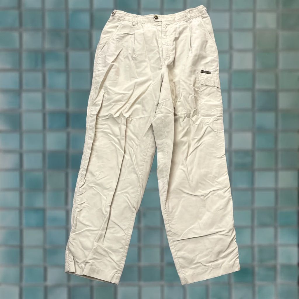 Royal Robbins Royal Robbins Pants Womens 14 Beige Cargo Pocket Pleated Logo Straight Leg Hiking Size 36" / US 14 / IT 50 - 1 Thumbnail