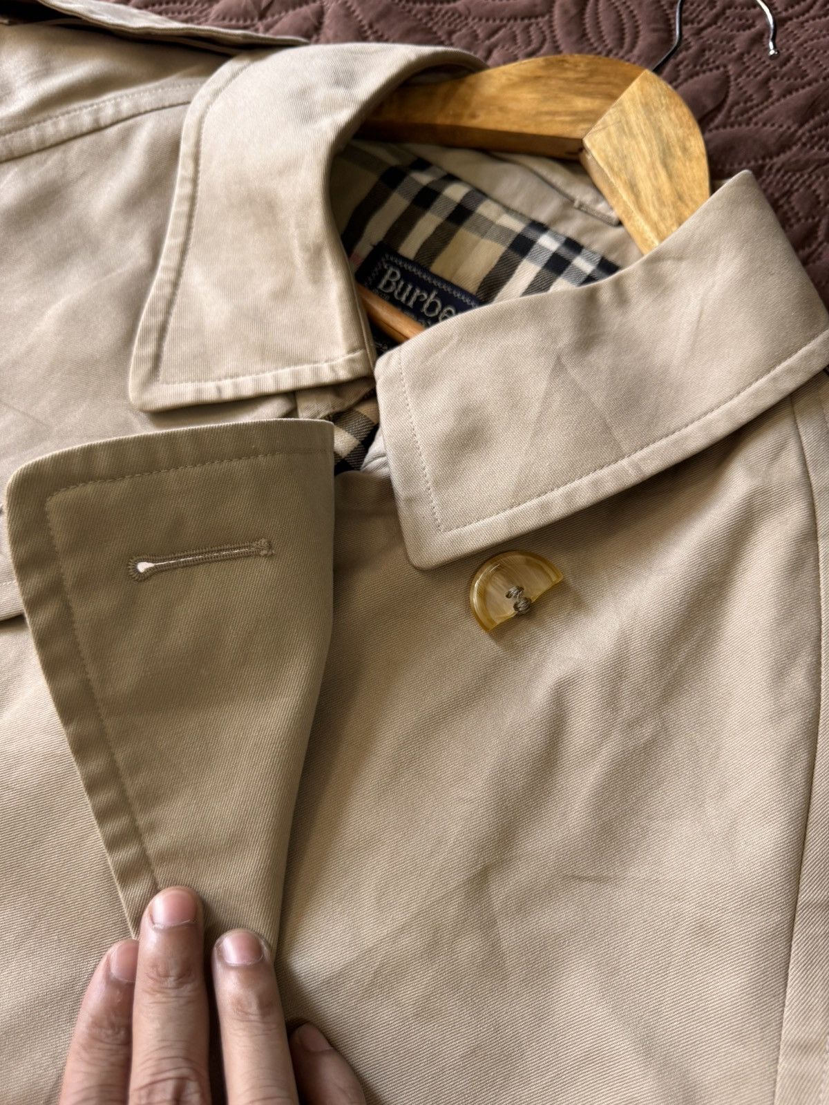Burberry Vintage burberry double breasted trench coat Size US L / EU 52-54 / 3 - 12 Thumbnail