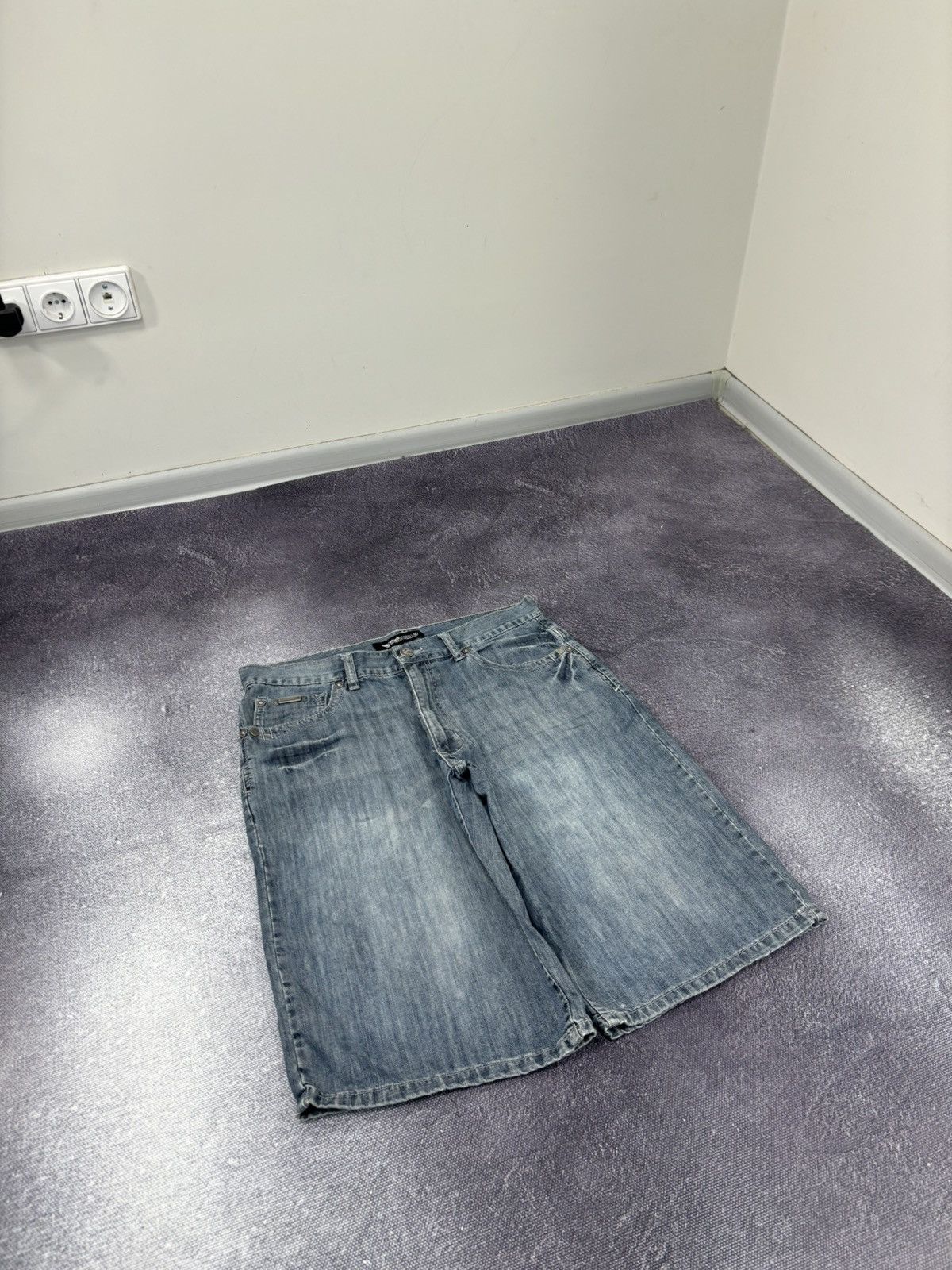 Ecko Unltd. Vintage Ecko Unltd Y2K Hip Hop Hype Faded Baggy Denim Shorts Size US 32 / EU 48 - 3 Thumbnail