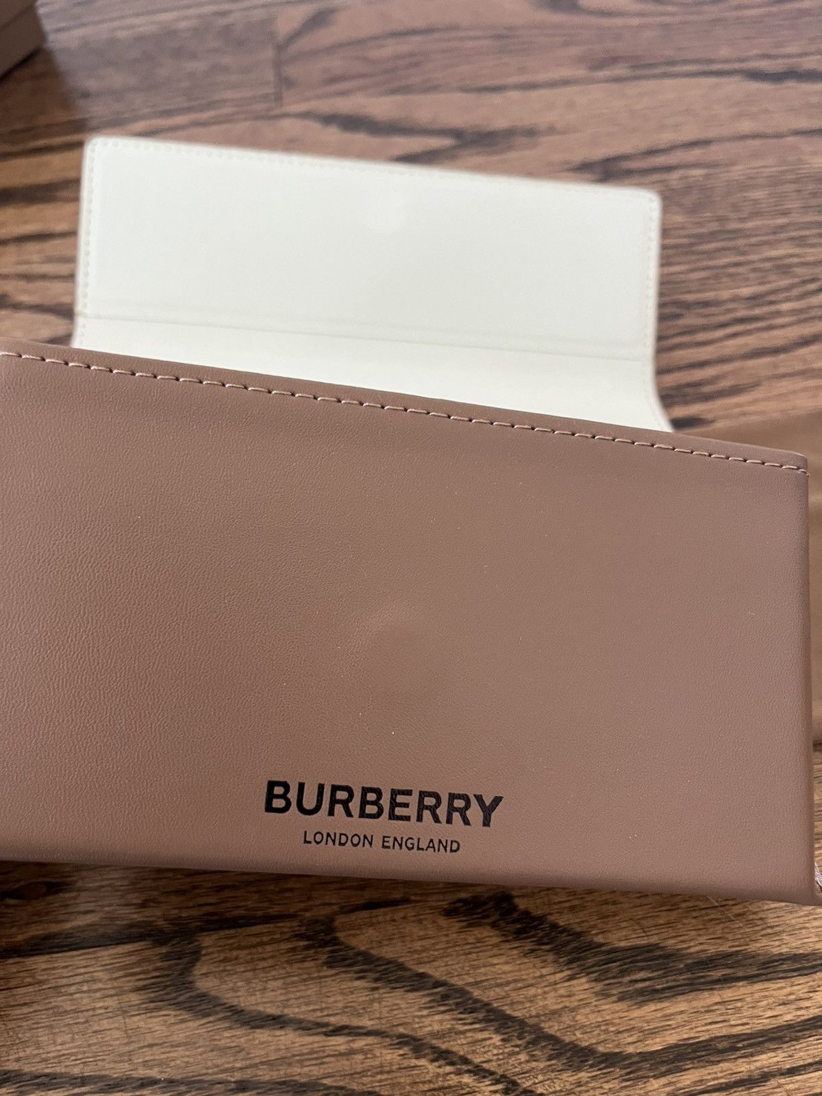 Burberry Burberry Square Sunglasses Size ONE SIZE - 16 Thumbnail