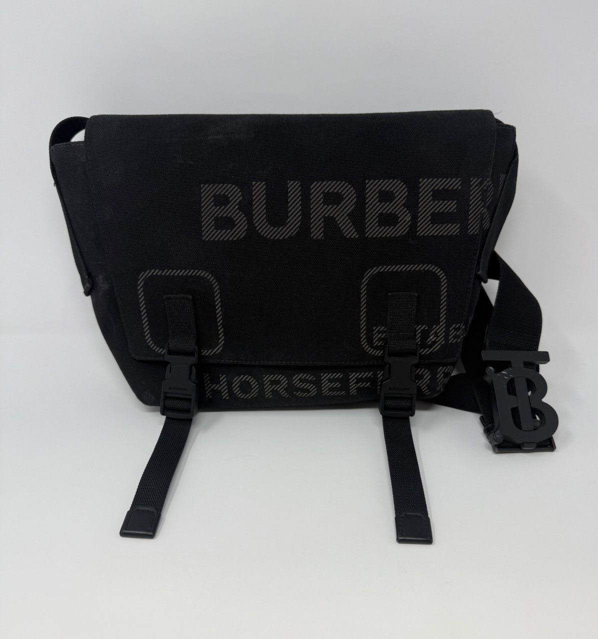 Burberry Burberry Horseferry Print Messenger Bag Black Size ONE SIZE - 1 Thumbnail
