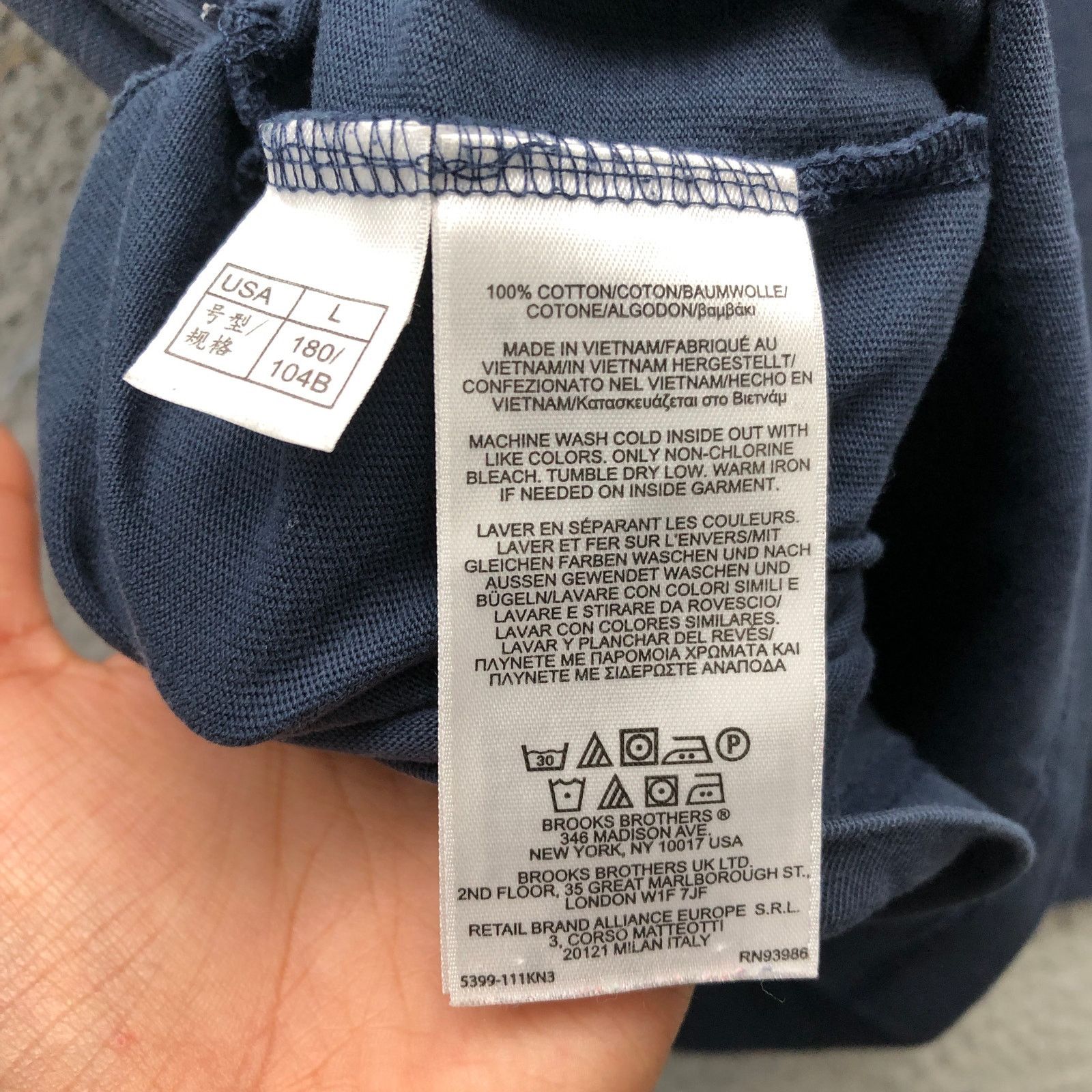 Brooks Brothers Brooks Brothers New York T-Shirt Men Large Short Sleeve Navy Size US L / EU 52-54 / 3 - 10 Thumbnail