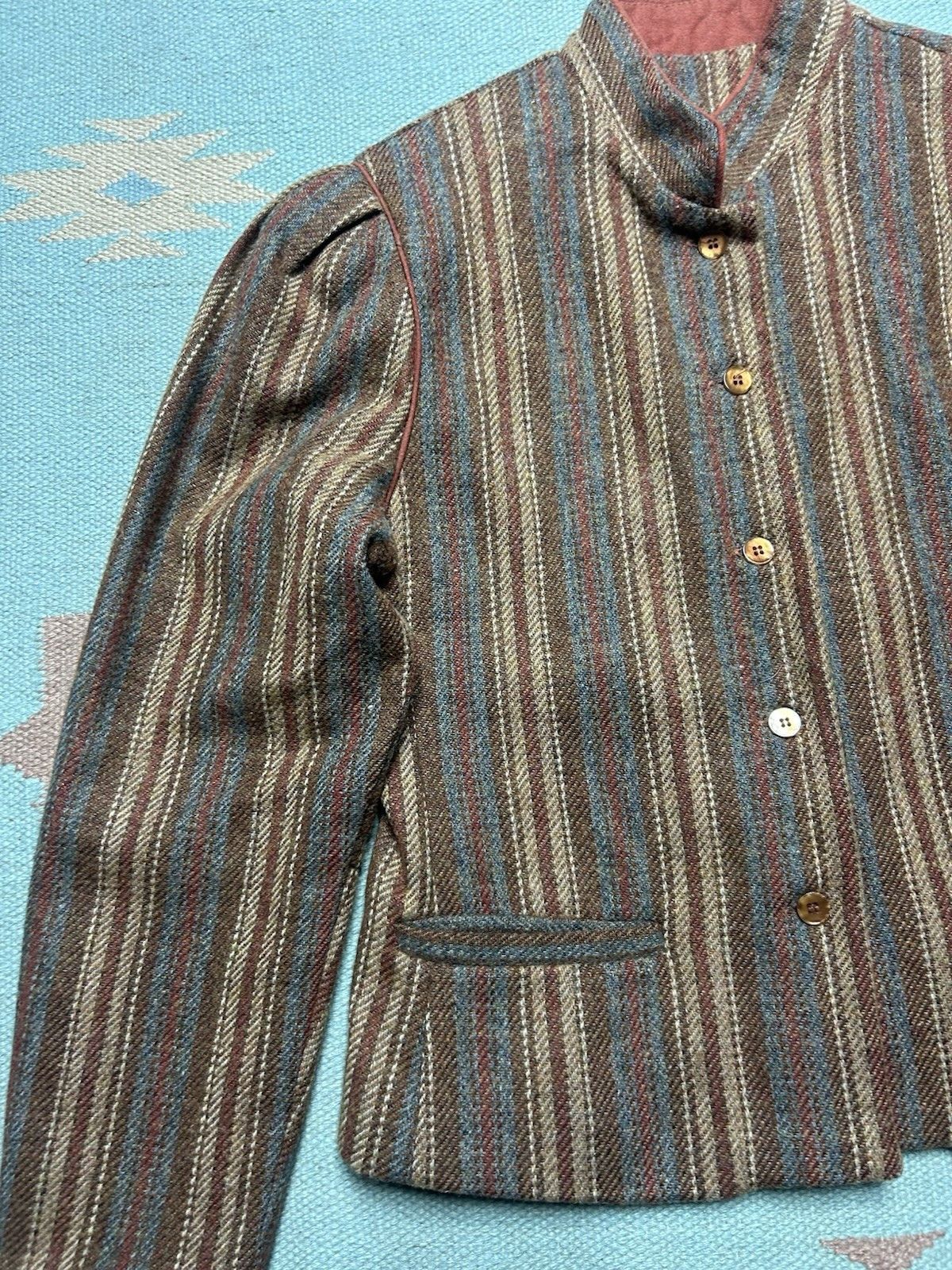 Vintage Vtg 80s wool blend women’s jacket cropped blazer striped 11 Size M / US 6-8 / IT 42-44 - 2 Thumbnail