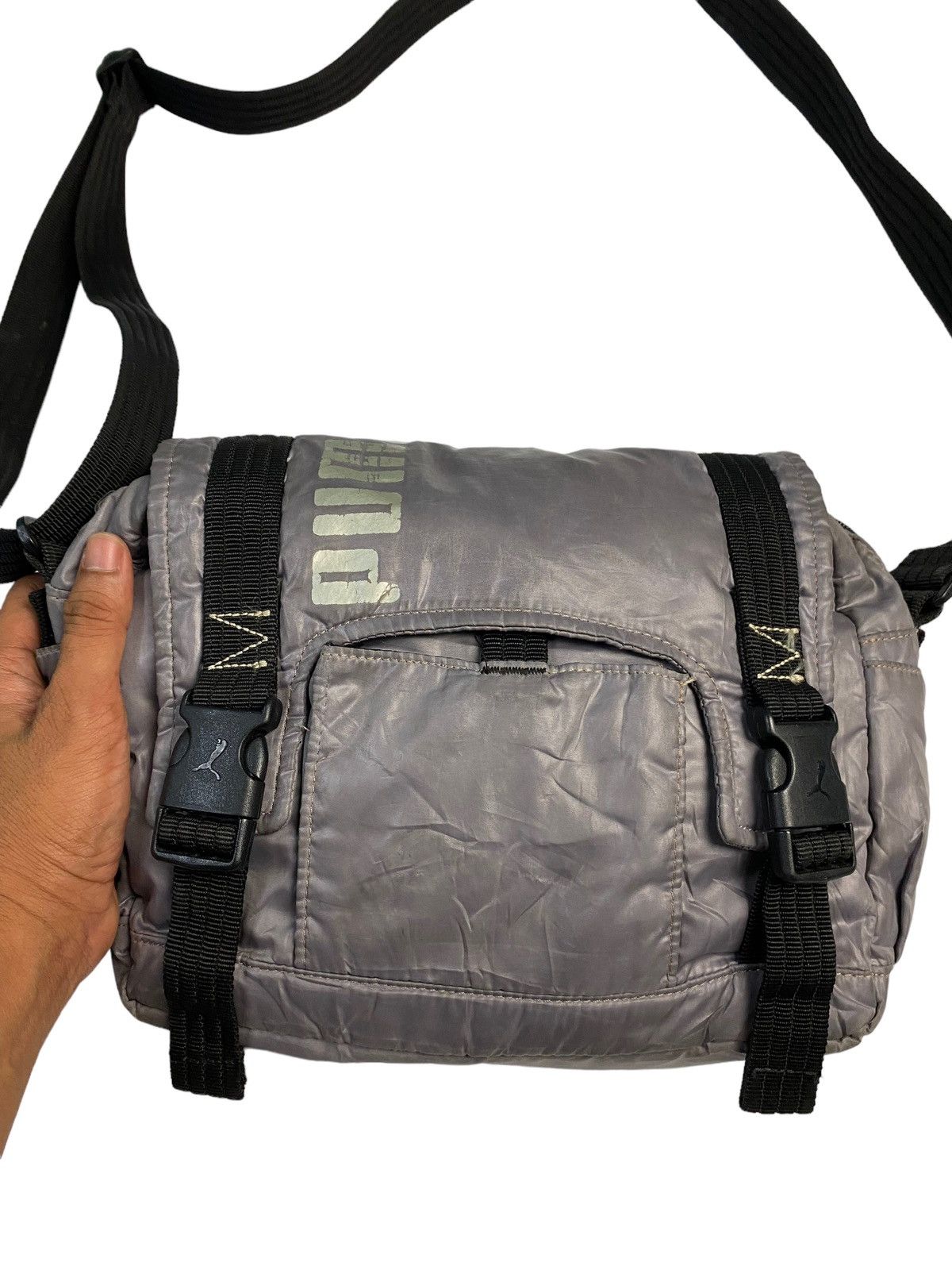 Puma × Vintage ✅ FREE HANDKERCHIEF ✅ PUMA sling / crossbody bag Size ONE SIZE - 3 Thumbnail