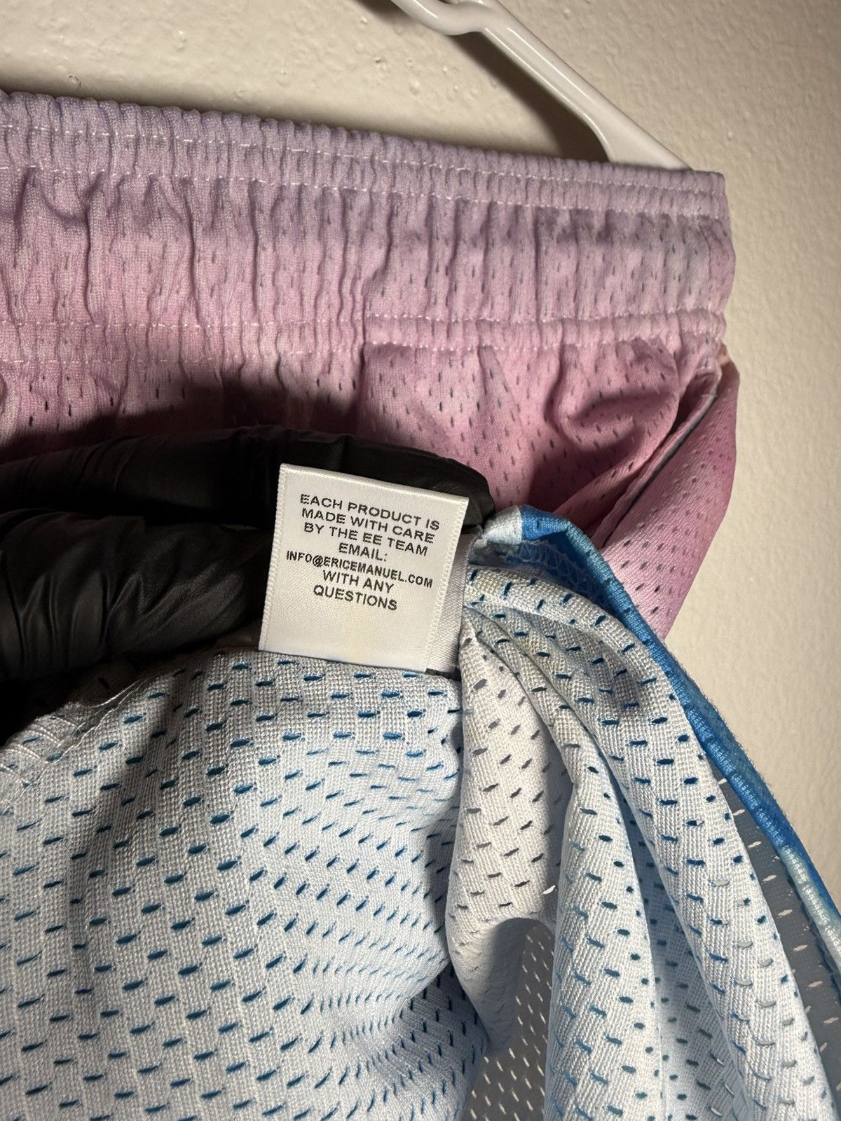 Eric Emanuel ERIC EMANUEL BLUE/PINK EE BASIC SHORT XL Size US 35 - 7 Thumbnail