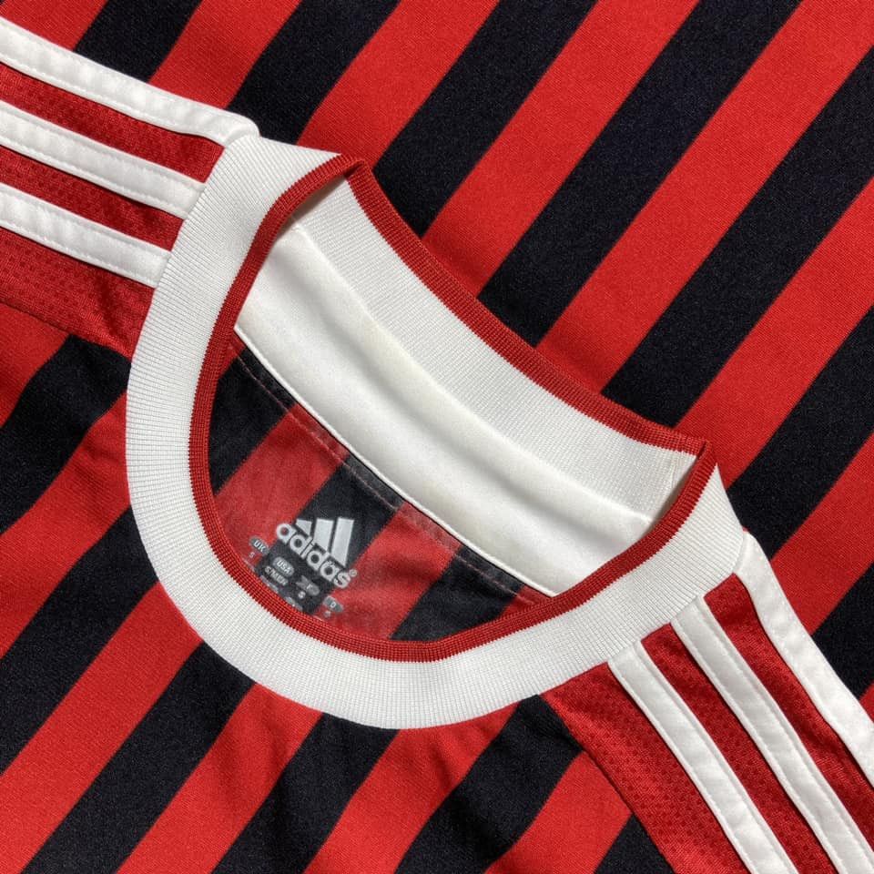 Adidas 2011-12 AC Milan Home Adidas V13457 Size US S / EU 44-46 / 1 - 4 Thumbnail